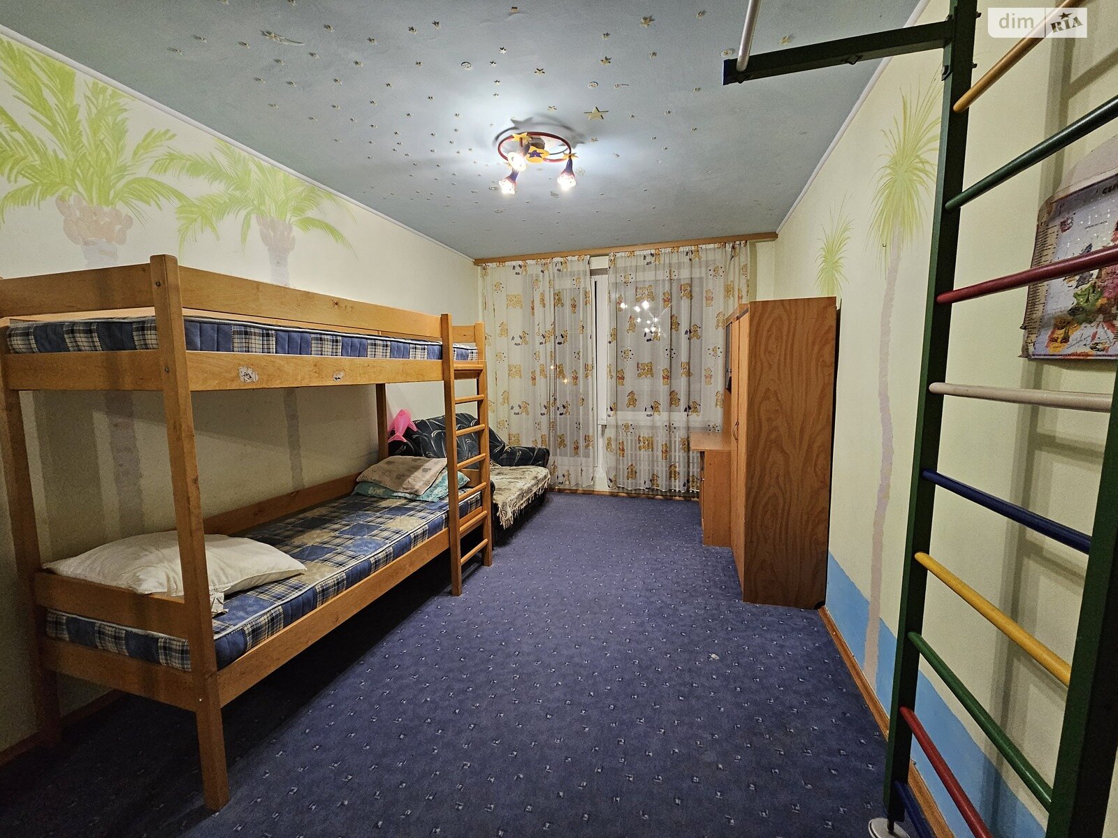 трехкомнатная квартира в Харькове, район Салтовский, на ул. Гвардейцев-Широнинцев 59 в аренду на долгий срок помесячно фото 1