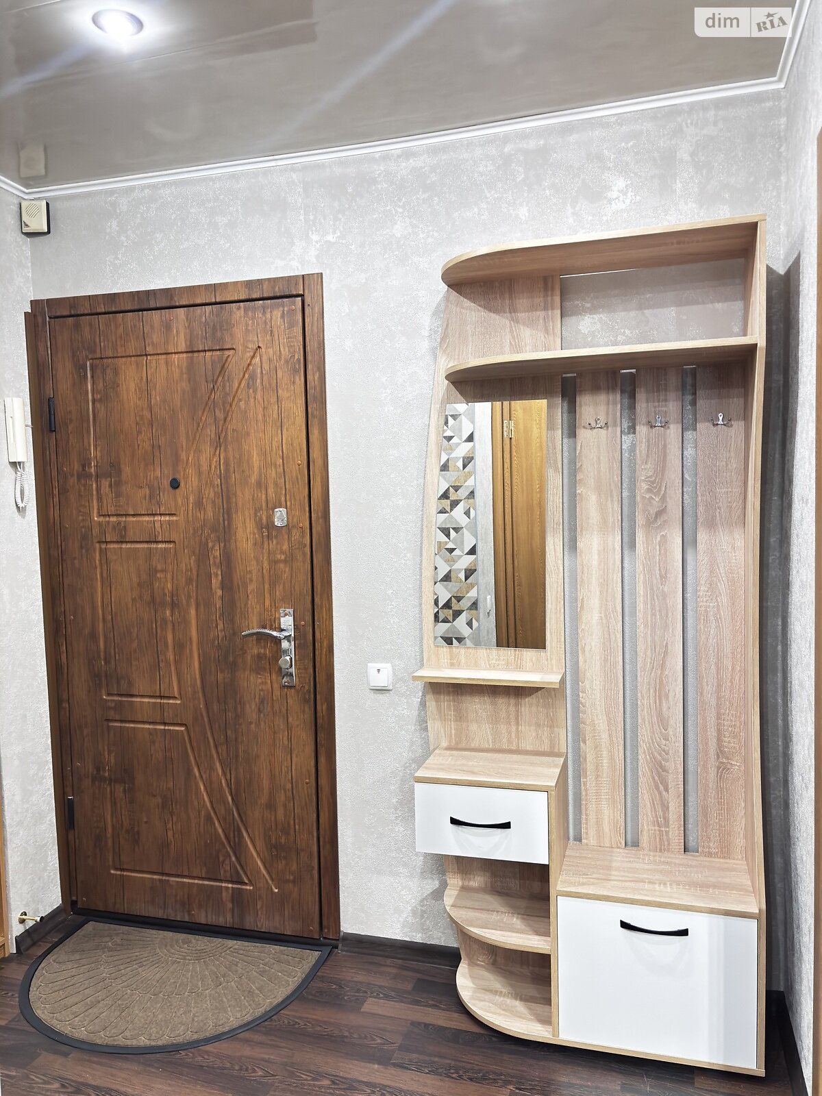 однокомнатная квартира в Харькове, район 522-ый микрорайон, на ул. Академика Барабашова 44 в аренду на долгий срок помесячно фото 1 однокомнатная квартира в Харькове, район 522-ый микрорайон, на ул. Академика Барабашова 44 в аренду на долгий срок помесячно фото 1