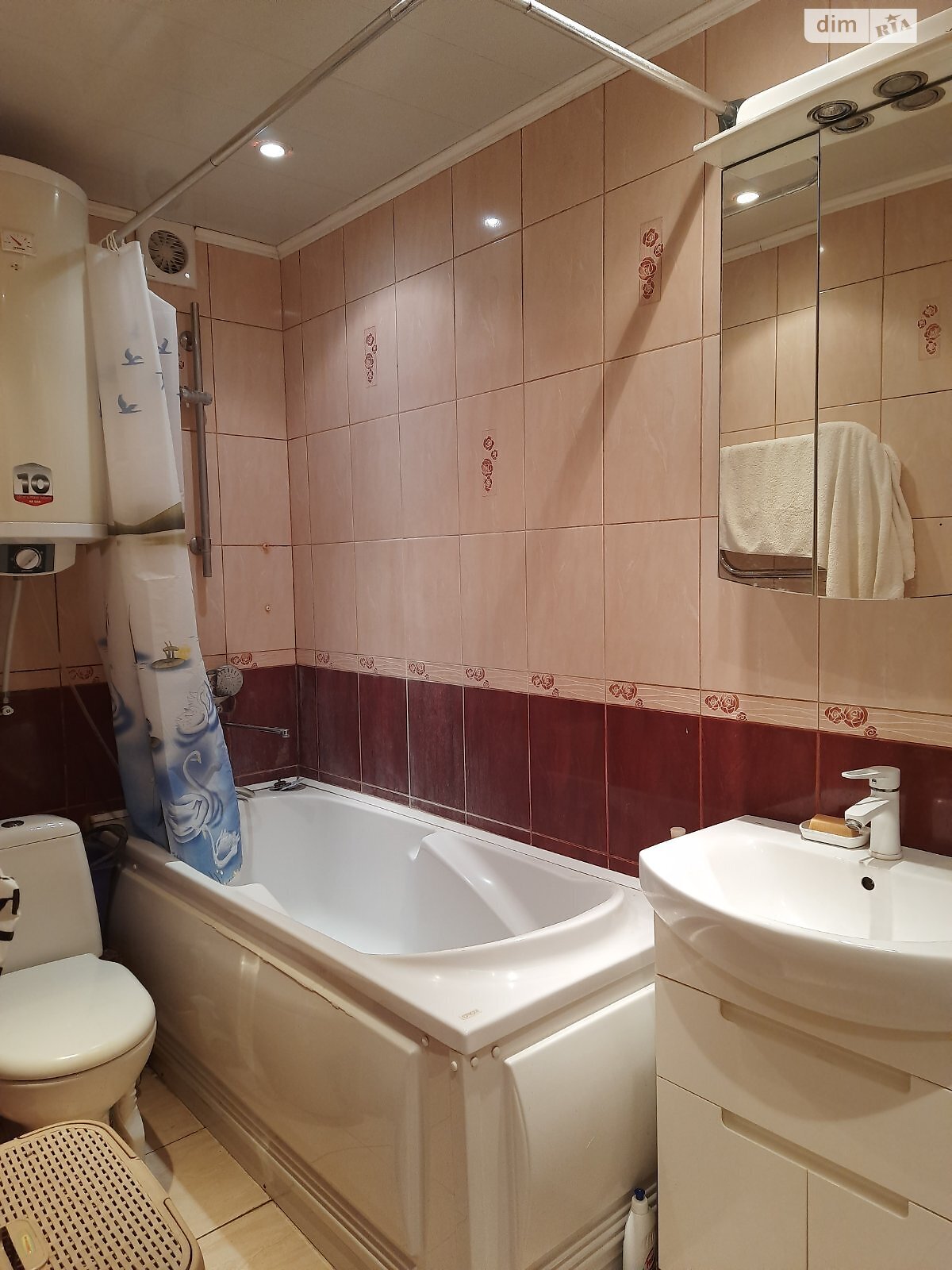 двокімнатна квартира в Харкові, район 522-ий мікрорайон, на вул. Нескорених 12 в довготривалу оренду помісячно фото 1 двокімнатна квартира в Харкові, район 522-ий мікрорайон, на вул. Нескорених 12 в довготривалу оренду помісячно фото 1