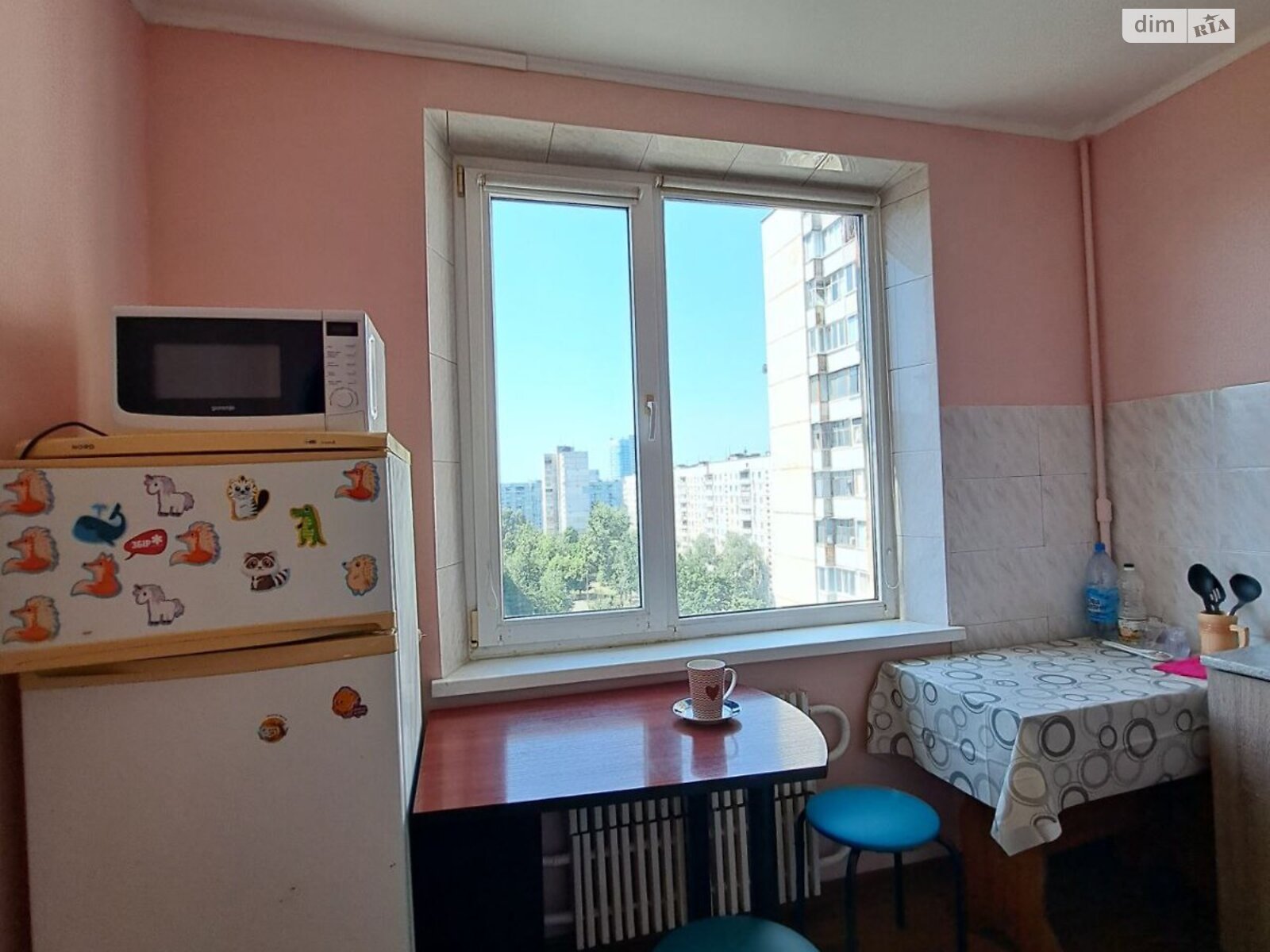 однокомнатная квартира в Харькове, район Салтовка, на ул. Нескореных 4 в аренду на долгий срок помесячно фото 1 однокомнатная квартира в Харькове, район Салтовка, на ул. Нескореных 4 в аренду на долгий срок помесячно фото 1