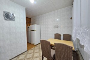 трехкомнатная квартира в Харькове, район 522-ый микрорайон, на ул. Нескореных 2/48 в аренду на долгий срок помесячно фото 2