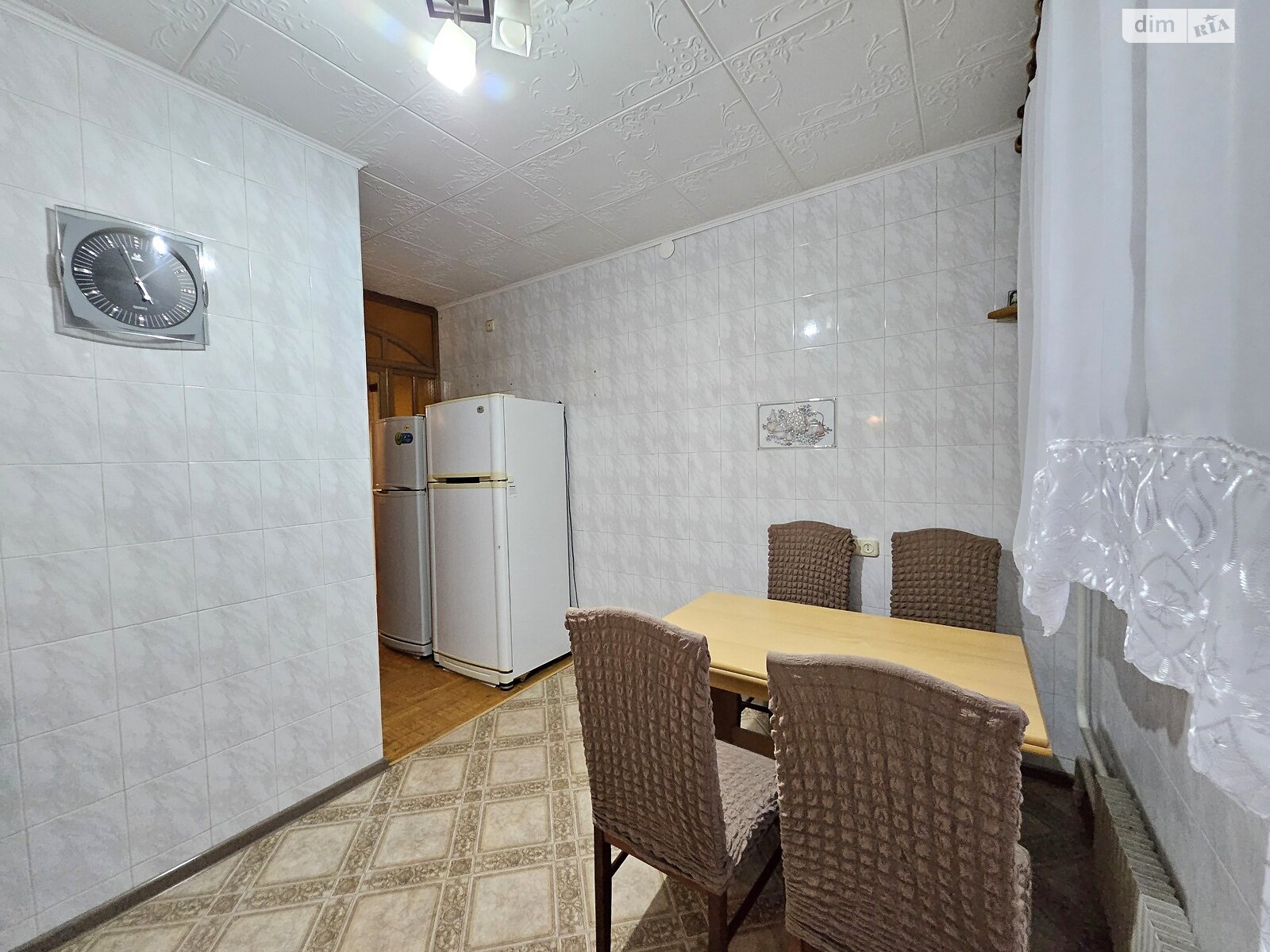 трехкомнатная квартира в Харькове, район 522-ый микрорайон, на ул. Нескореных 2/48 в аренду на долгий срок помесячно фото 1