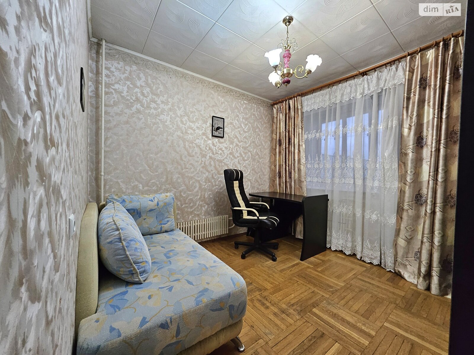 трехкомнатная квартира в Харькове, район 522-ый микрорайон, на ул. Нескореных 2/48 в аренду на долгий срок помесячно фото 1