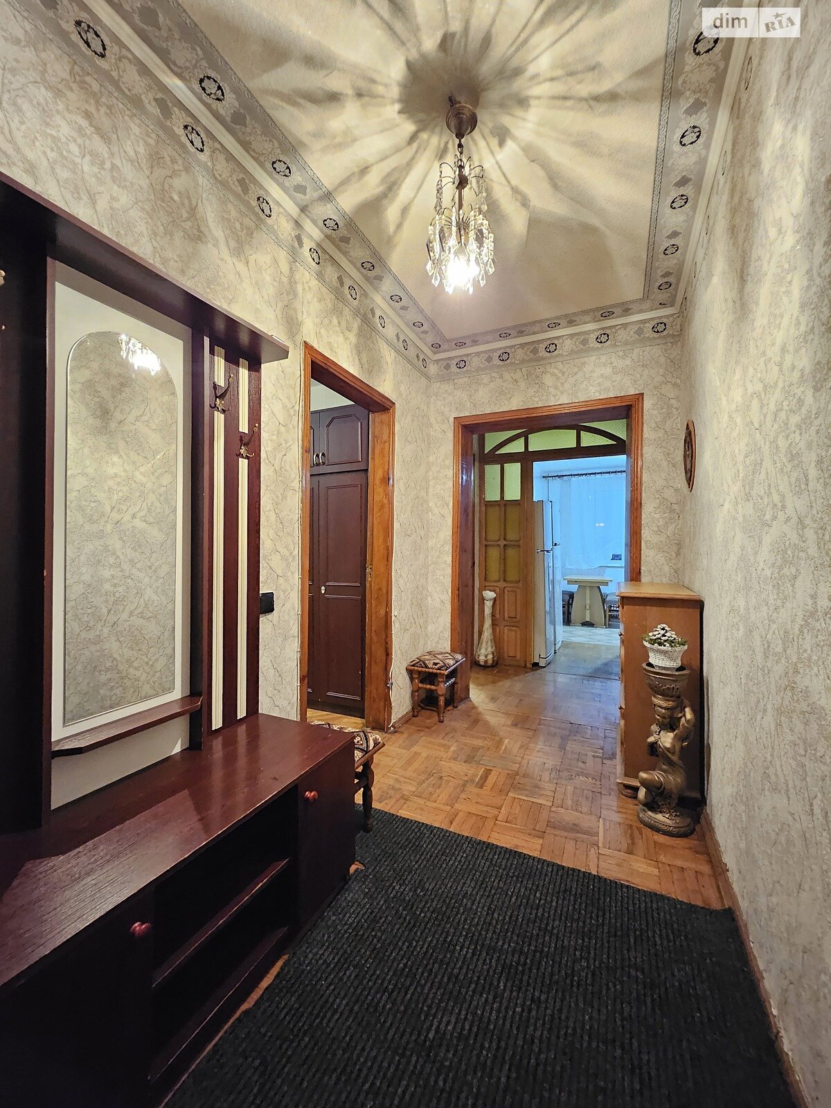 трехкомнатная квартира в Харькове, район 522-ый микрорайон, на ул. Нескореных 2/48 в аренду на долгий срок помесячно фото 1