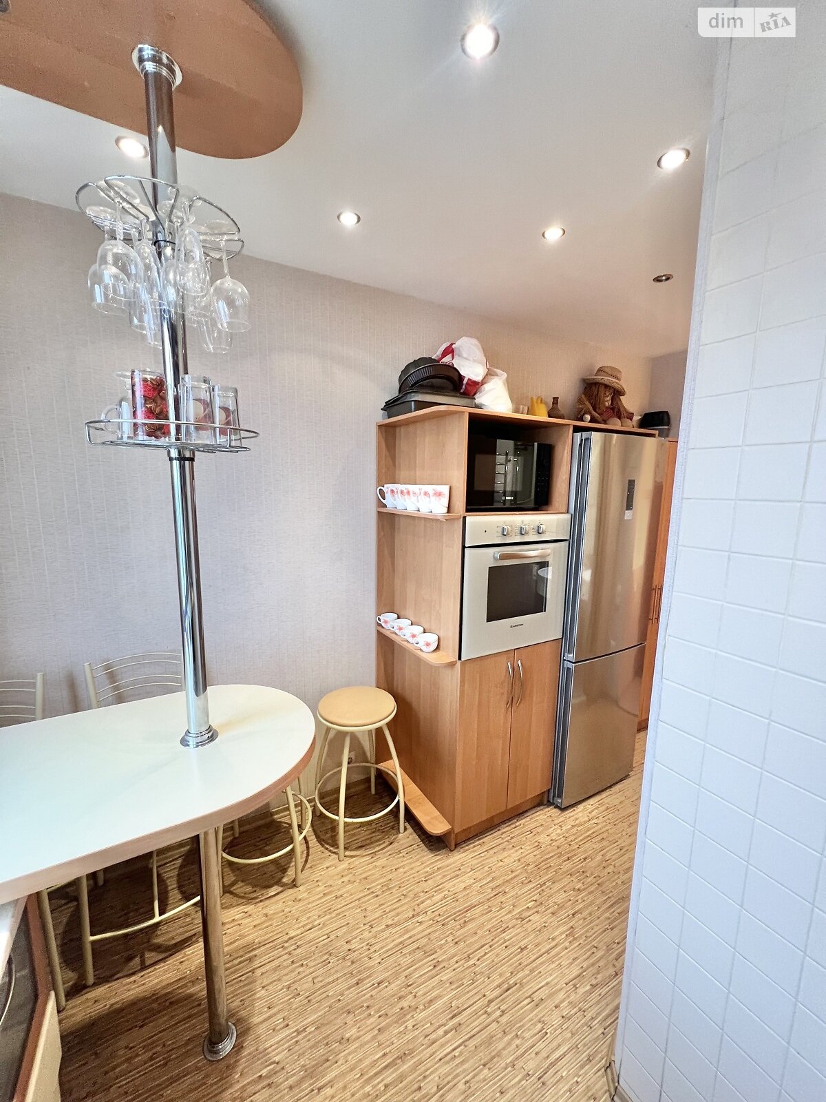 двухкомнатная квартира в Харькове, район 522-ый микрорайон, на ул. Нескореных 4 в аренду на долгий срок помесячно фото 1