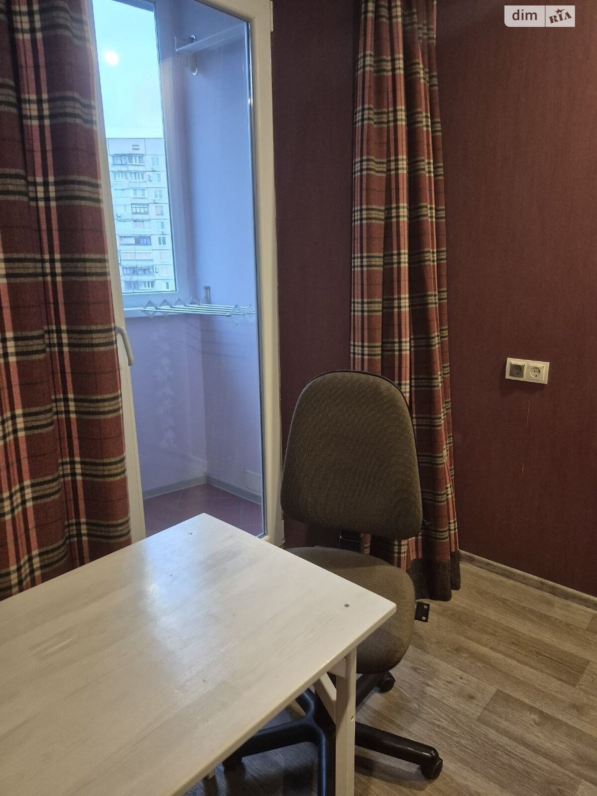 двухкомнатная квартира в Харькове, район Пески, на ул. Нескореных 4А в аренду на долгий срок помесячно фото 1 двухкомнатная квартира в Харькове, район Пески, на ул. Нескореных 4А в аренду на долгий срок помесячно фото 1