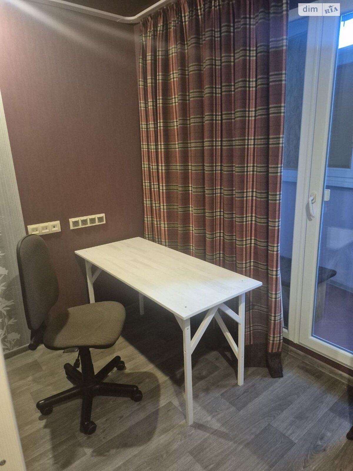 двухкомнатная квартира в Харькове, район Пески, на ул. Нескореных 4А в аренду на долгий срок помесячно фото 1 двухкомнатная квартира в Харькове, район Пески, на ул. Нескореных 4А в аренду на долгий срок помесячно фото 1