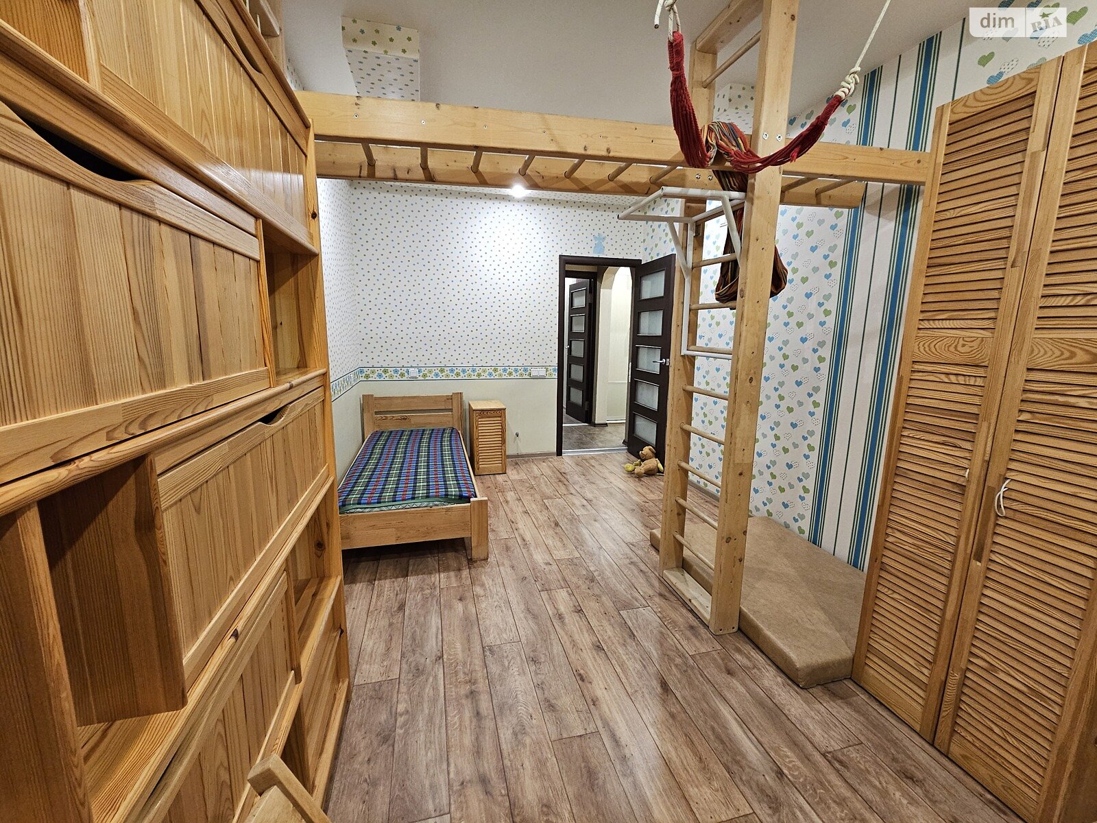 двухкомнатная квартира в Харькове, район Пески, на ул. Нескореных 4А в аренду на долгий срок помесячно фото 1 двухкомнатная квартира в Харькове, район Пески, на ул. Нескореных 4А в аренду на долгий срок помесячно фото 1