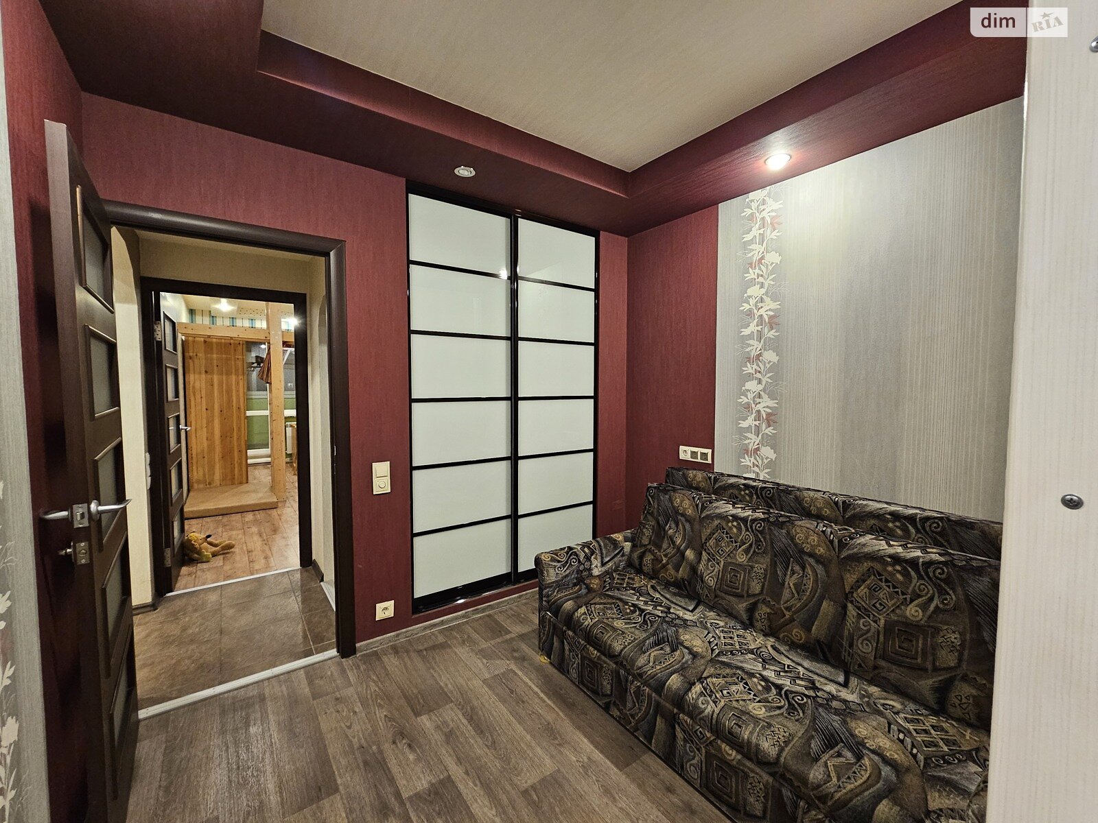 двухкомнатная квартира в Харькове, район Пески, на ул. Нескореных 4А в аренду на долгий срок помесячно фото 1 двухкомнатная квартира в Харькове, район Пески, на ул. Нескореных 4А в аренду на долгий срок помесячно фото 1