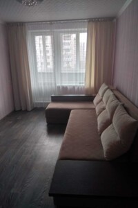трикімнатна квартира в Харкові, район 522-ий мікрорайон, на вул. Валентинівська 13 в довготривалу оренду помісячно фото 2