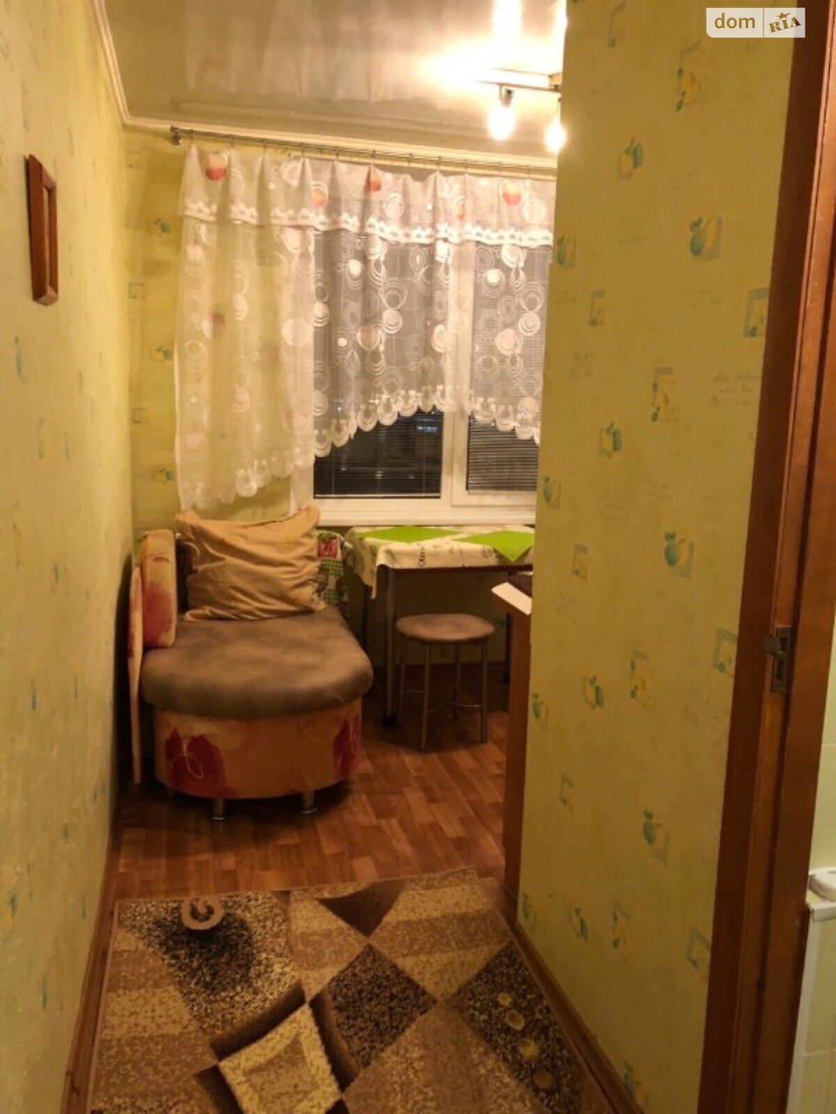 однокомнатная квартира с мебелью в Харькове, район 524-ый микрорайон, на ул. Академика Павлова 162А в аренду на долгий срок помесячно фото 1