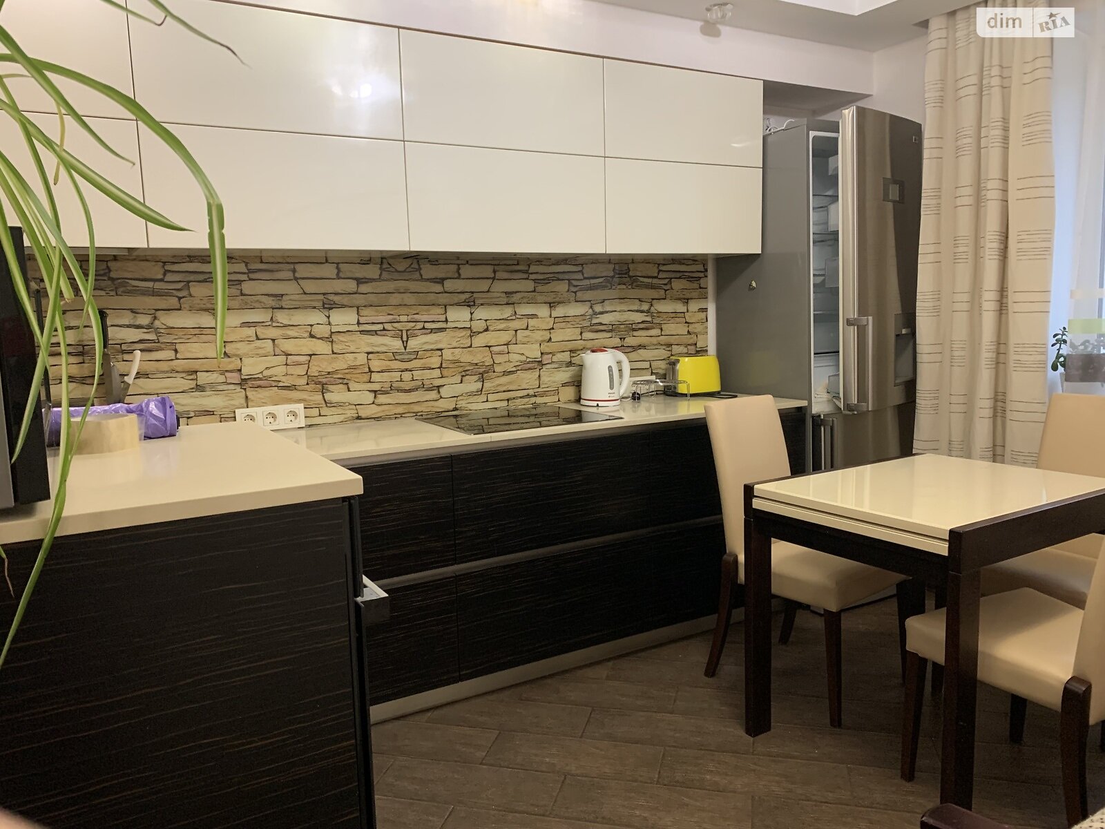 двокімнатна квартира в Харкові, район 6-ий мікрорайон, на вул. Новопрудна 9А в довготривалу оренду помісячно фото 1