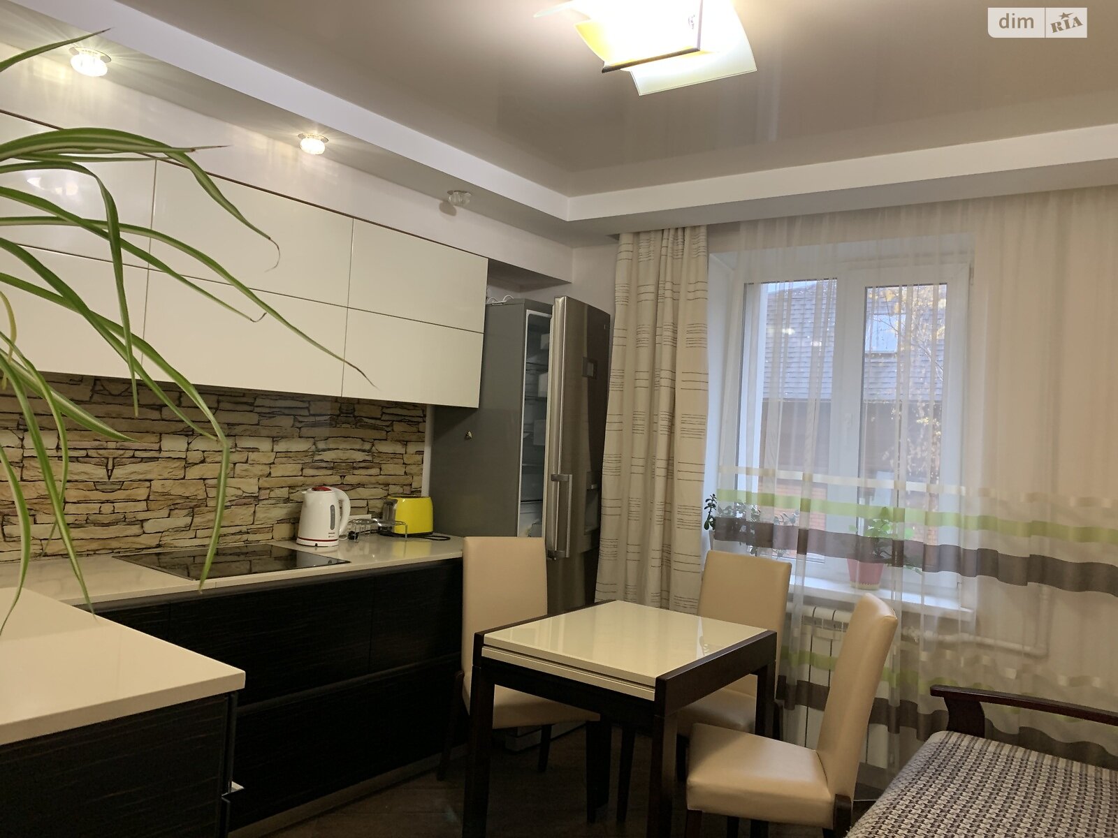 двокімнатна квартира в Харкові, район 6-ий мікрорайон, на вул. Новопрудна 9А в довготривалу оренду помісячно фото 1