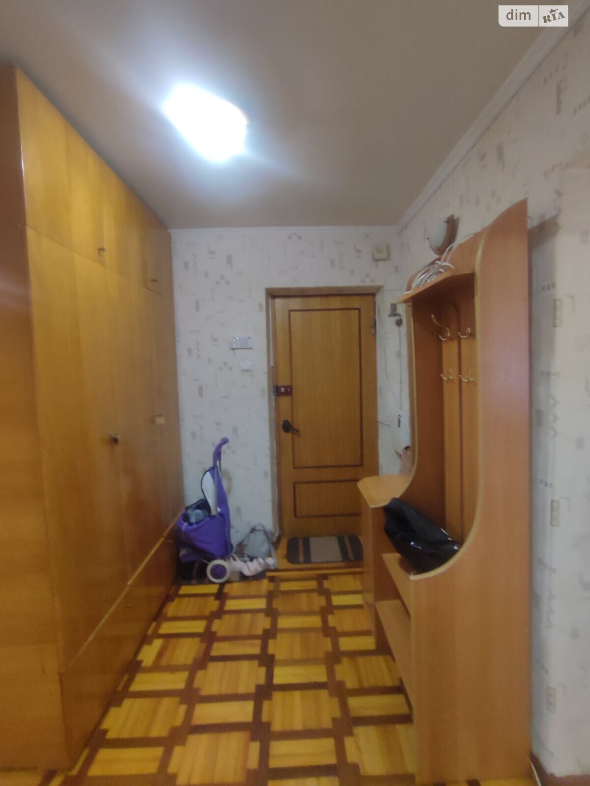 трехкомнатная квартира в Харькове, район 6-ой микрорайон, на ул. Старицкого 8 в аренду на долгий срок помесячно фото 1 трехкомнатная квартира в Харькове, район 6-ой микрорайон, на ул. Старицкого 8 в аренду на долгий срок помесячно фото 1
