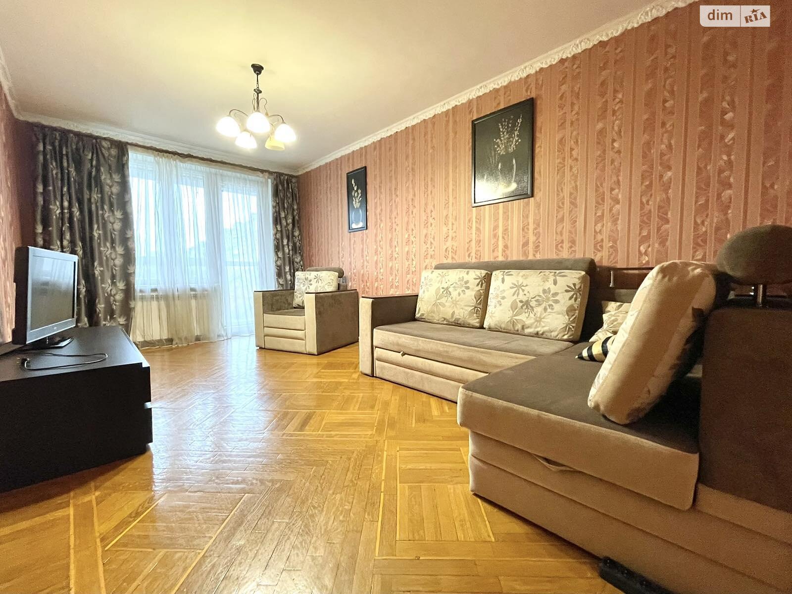 двухкомнатная квартира в Харькове, район 605-ый микрорайон, на пр. Юбилейный в аренду на долгий срок помесячно фото 1