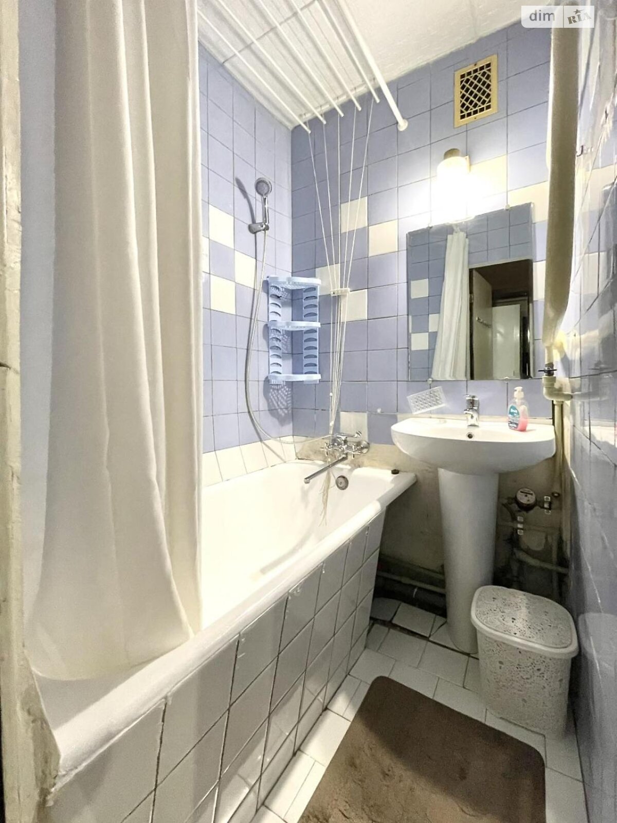 двухкомнатная квартира в Харькове, район 605-ый микрорайон, на пр. Юбилейный в аренду на долгий срок помесячно фото 1