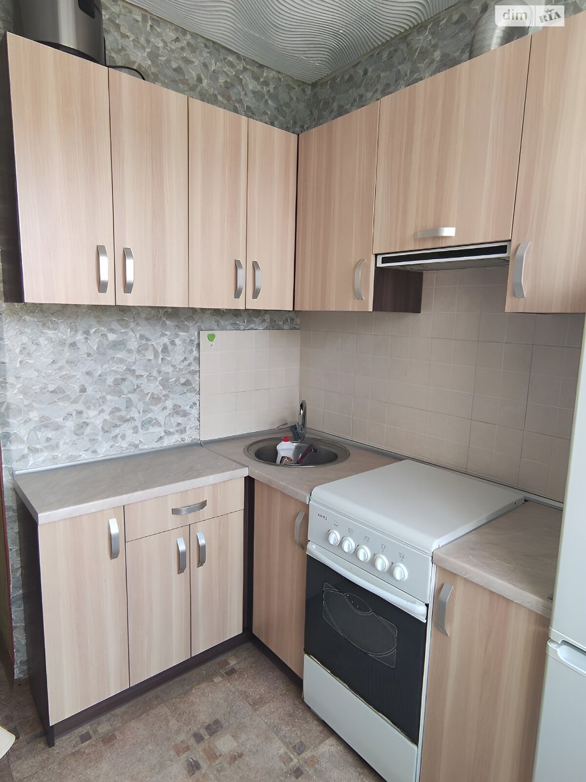 однокімнатна квартира в Харкові, район 607-ий мікрорайон, на вул. Нескорених в довготривалу оренду помісячно фото 1 однокімнатна квартира в Харкові, район 607-ий мікрорайон, на вул. Нескорених в довготривалу оренду помісячно фото 1