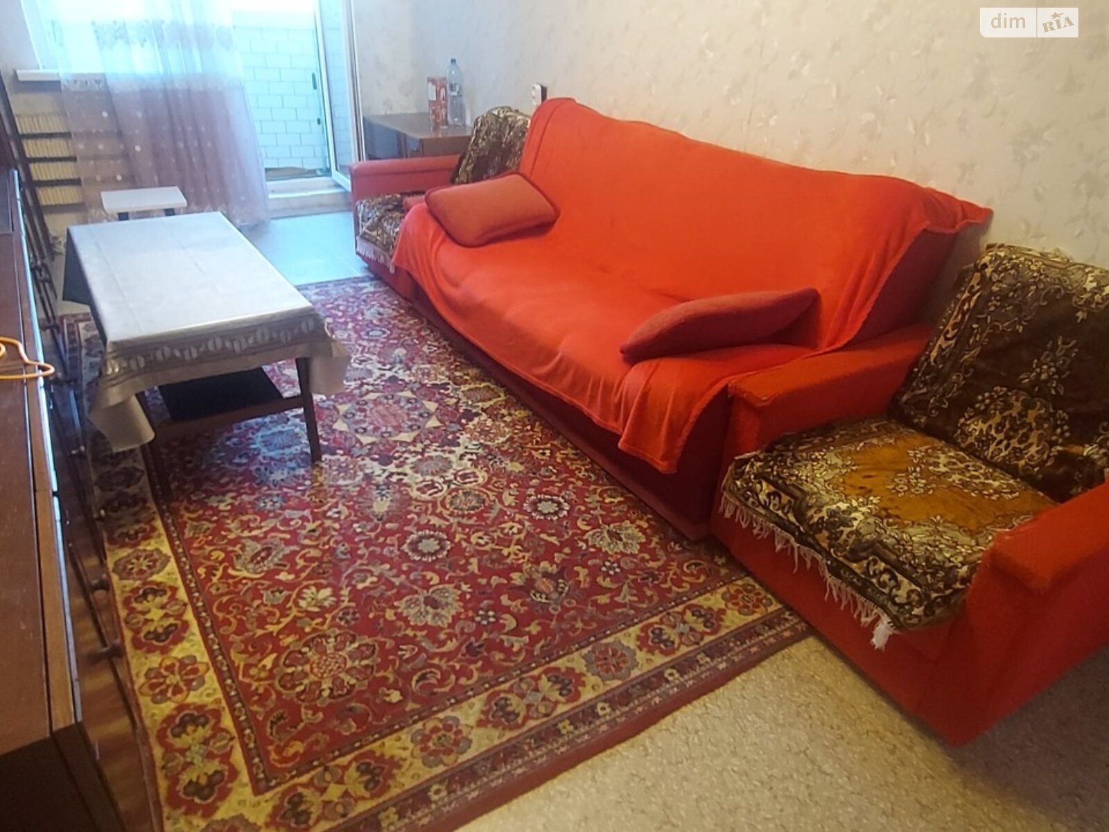 трикімнатна квартира в Харкові, район 625-ий мікрорайон, на вул. Амосова 13 в довготривалу оренду помісячно фото 1 трикімнатна квартира в Харкові, район 625-ий мікрорайон, на вул. Амосова 13 в довготривалу оренду помісячно фото 1