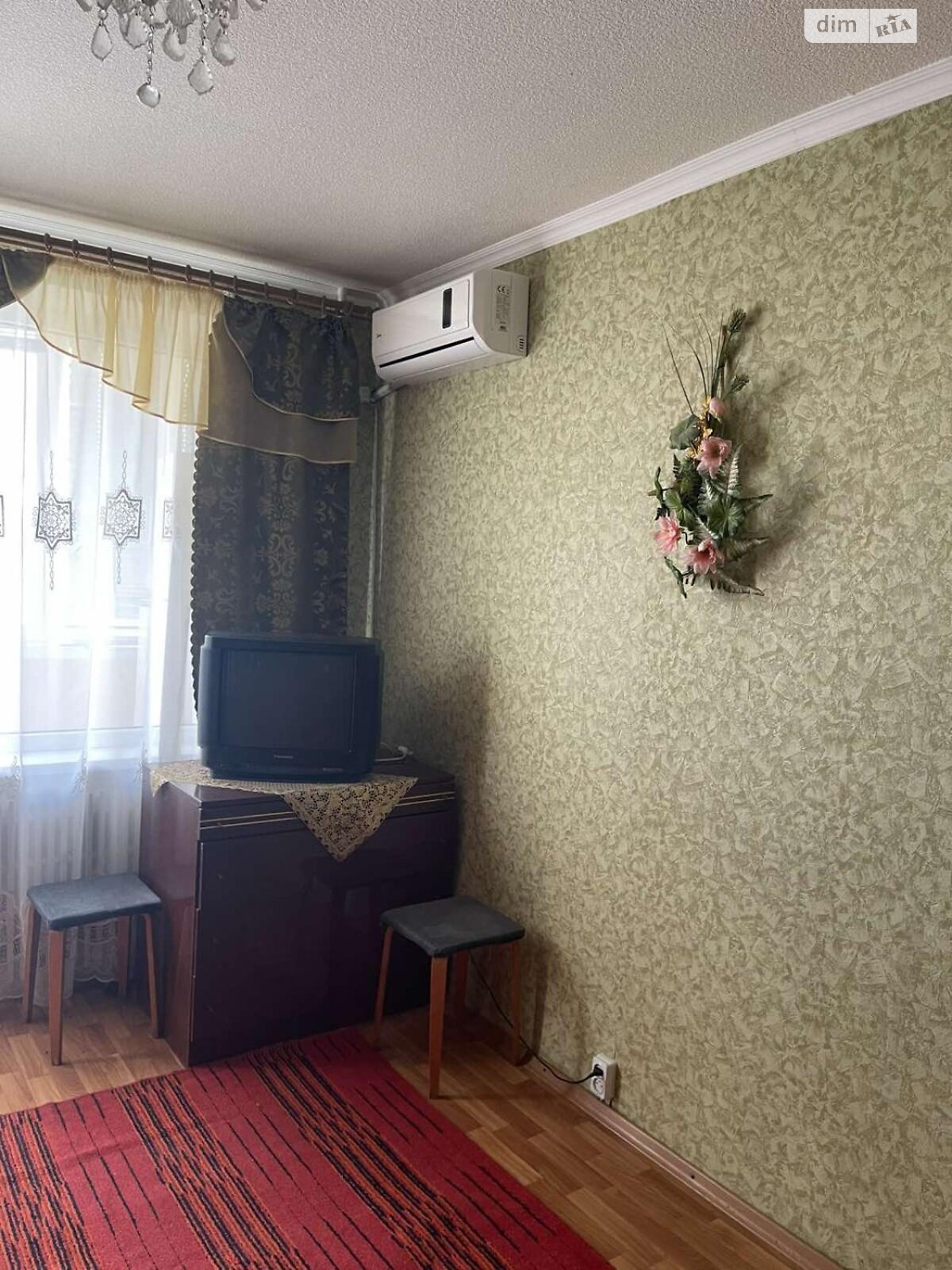 однокімнатна квартира в Харкові, район Олексїївка, на просп. Перемоги 67 в довготривалу оренду помісячно фото 1 однокімнатна квартира в Харкові, район Олексїївка, на просп. Перемоги 67 в довготривалу оренду помісячно фото 1