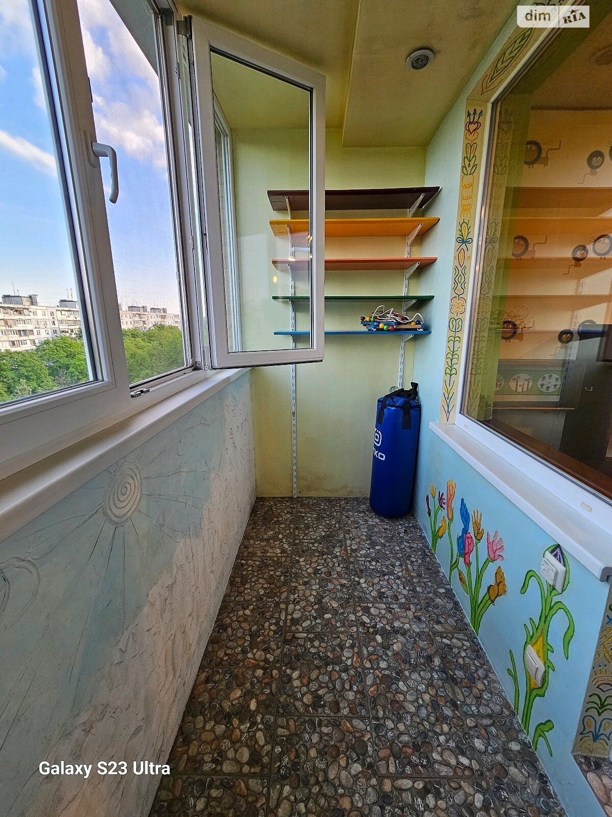 трикімнатна квартира в Харкові, район 521-ий мікрорайон, на вул. Гвардійців-Широнінців 59 в довготривалу оренду помісячно фото 1 трикімнатна квартира в Харкові, район 521-ий мікрорайон, на вул. Гвардійців-Широнінців 59 в довготривалу оренду помісячно фото 1