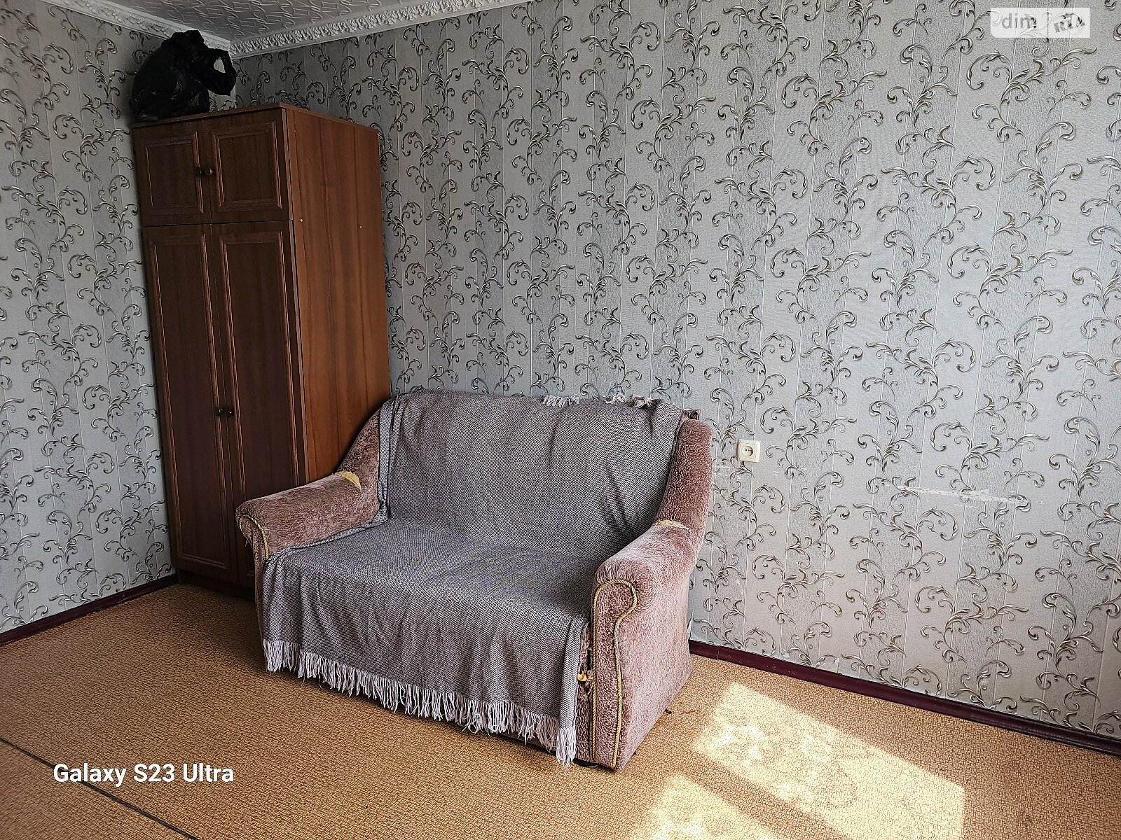 трехкомнатная квартира в Харькове, на ул. Гвардейцев-Широнинцев 52 в аренду на долгий срок помесячно фото 1 трехкомнатная квартира в Харькове, на ул. Гвардейцев-Широнинцев 52 в аренду на долгий срок помесячно фото 1