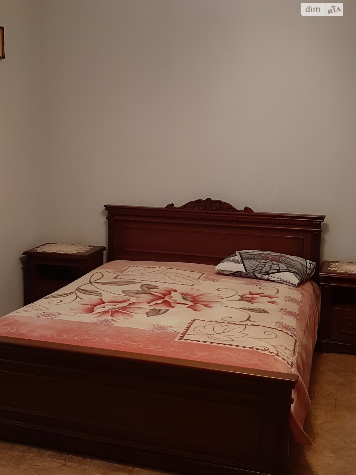 двухкомнатная квартира в Харькове, район Холодногорский, на ул. Чеботарская 40 в аренду на долгий срок помесячно фото 1 двухкомнатная квартира в Харькове, район Холодногорский, на ул. Чеботарская 40 в аренду на долгий срок помесячно фото 1