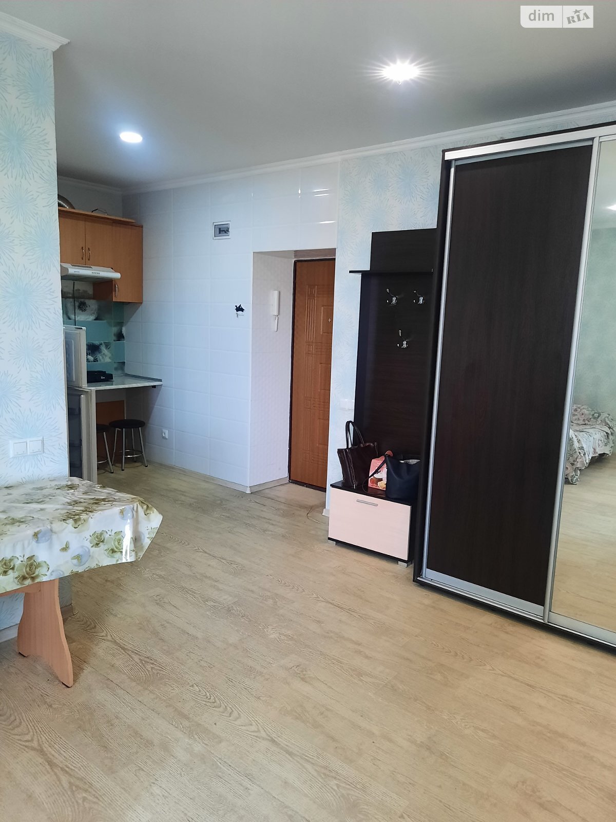 однокімнатна квартира в Харкові, район Холодногірський, на пров. Різниківський 4 в довготривалу оренду помісячно фото 1 однокімнатна квартира в Харкові, район Холодногірський, на пров. Різниківський 4 в довготривалу оренду помісячно фото 1