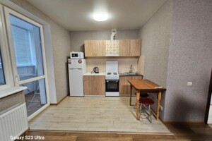 однокомнатная квартира в Харькове, район Киевский, на ул. Академика Барабашова 10В в аренду на долгий срок помесячно фото 2