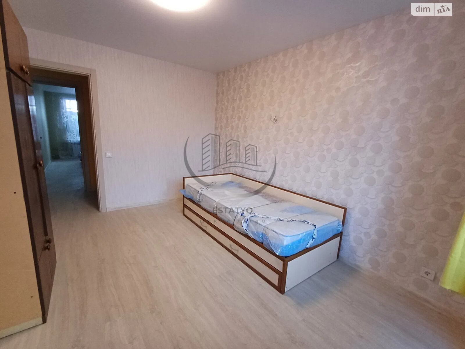 трикімнатна квартира в Харкові, район Київський, на просп. Жуковського 5 в довготривалу оренду помісячно фото 1 трикімнатна квартира в Харкові, район Київський, на просп. Жуковського 5 в довготривалу оренду помісячно фото 1