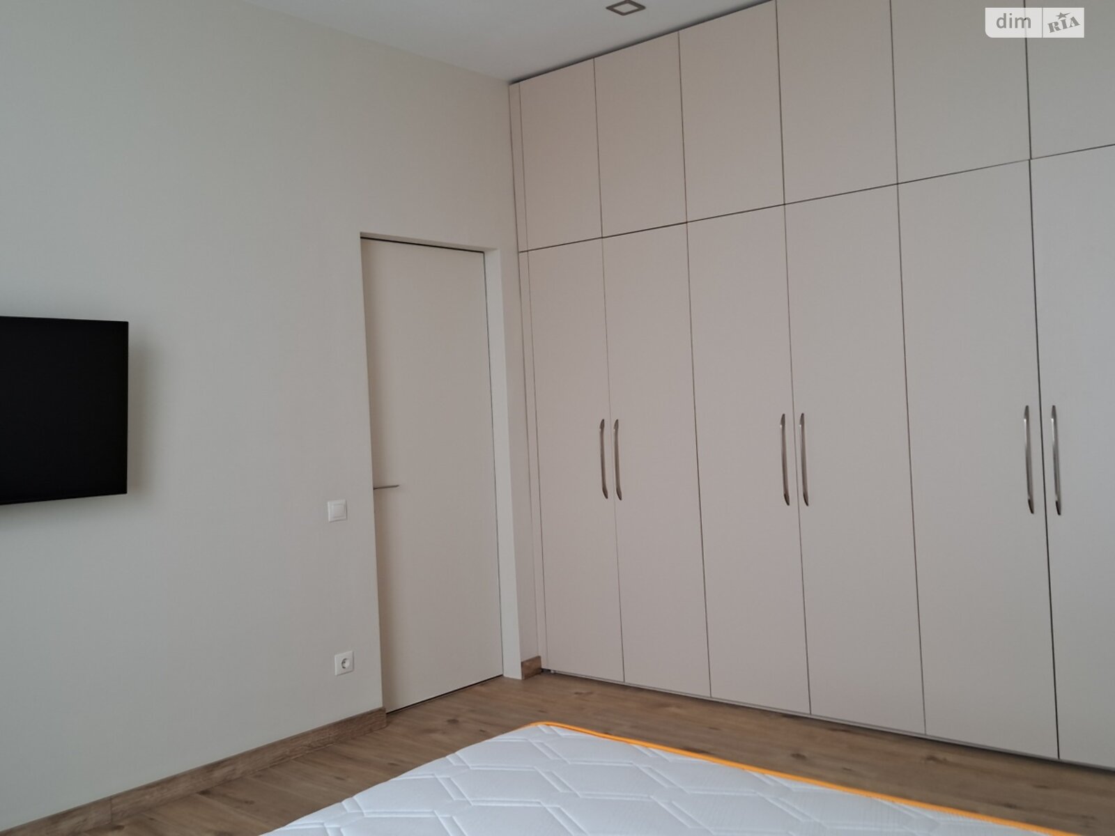 двокімнатна квартира в Харкові, район Київський, на майд. Конституції 20 в довготривалу оренду помісячно фото 1 двокімнатна квартира в Харкові, район Київський, на майд. Конституції 20 в довготривалу оренду помісячно фото 1