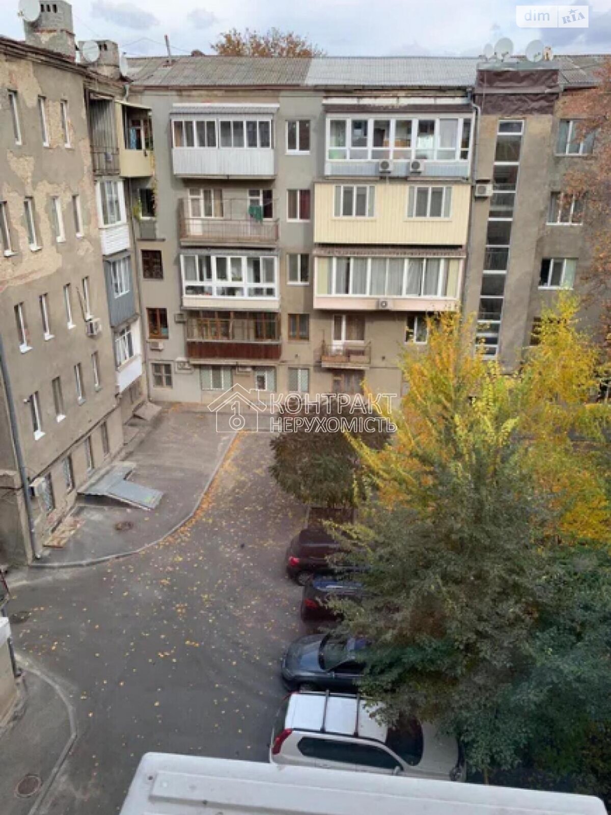 трехкомнатная квартира с мебелью в Харькове, район Киевский, на ул. Маяковского 75 в аренду на долгий срок помесячно фото 1