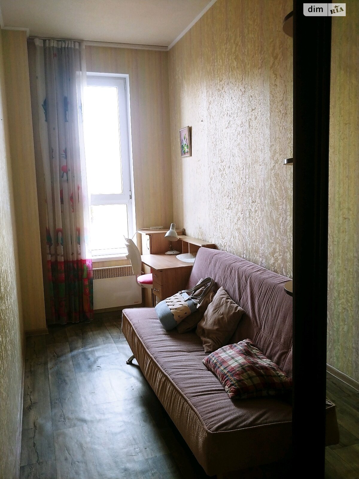 двухкомнатная квартира в Харькове, район Красный луч, на просп. Героев Харькова в аренду на долгий срок помесячно фото 1 двухкомнатная квартира в Харькове, район Красный луч, на просп. Героев Харькова в аренду на долгий срок помесячно фото 1