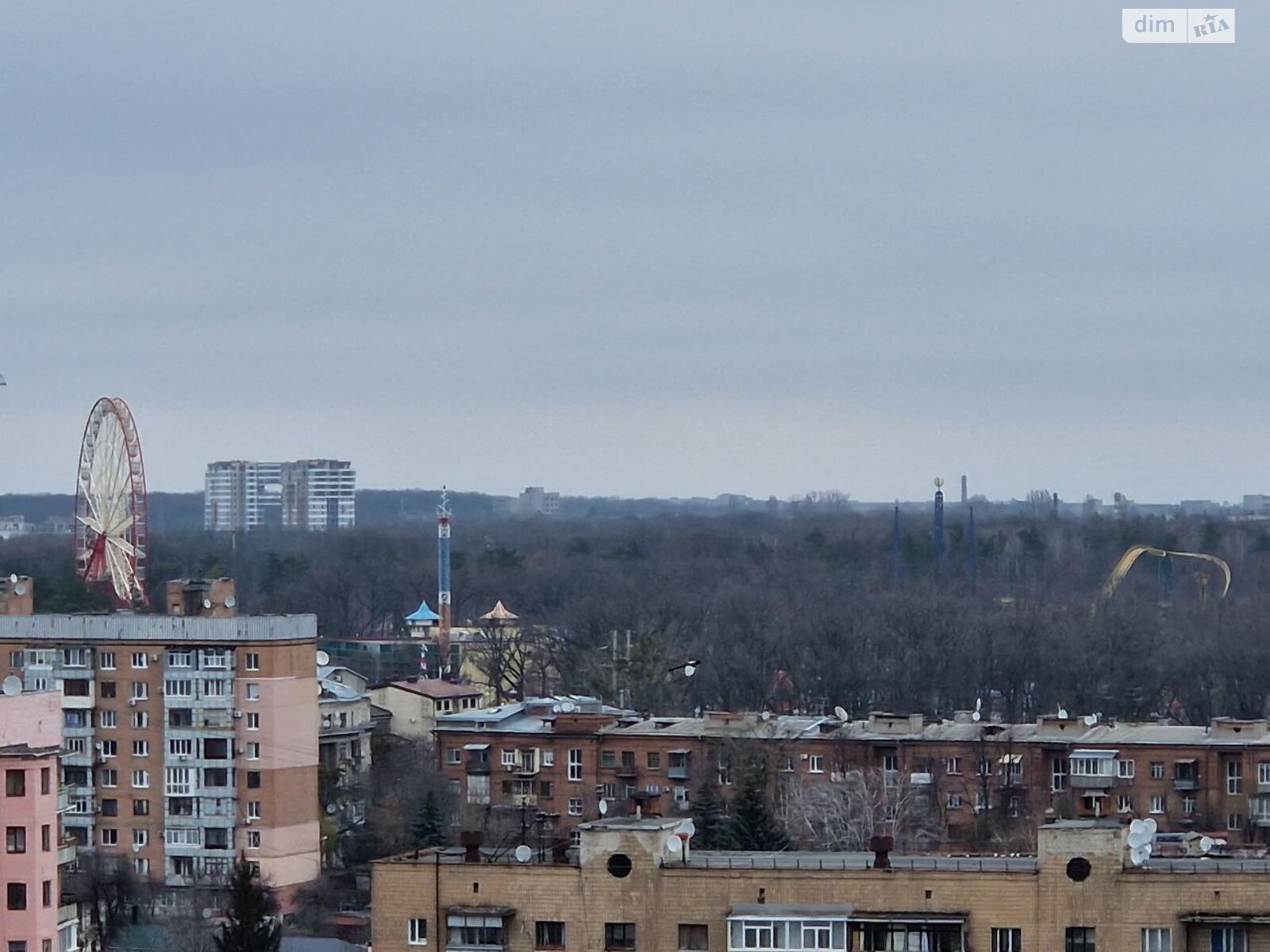 трикімнатна квартира в Харкові, на вул. Культури 22В в довготривалу оренду помісячно фото 1