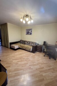 трехкомнатная квартира в Харькове, район Павлово Поле, на просп. Науки в аренду на долгий срок помесячно фото 2 трехкомнатная квартира в Харькове, район Павлово Поле, на просп. Науки в аренду на долгий срок помесячно фото 2