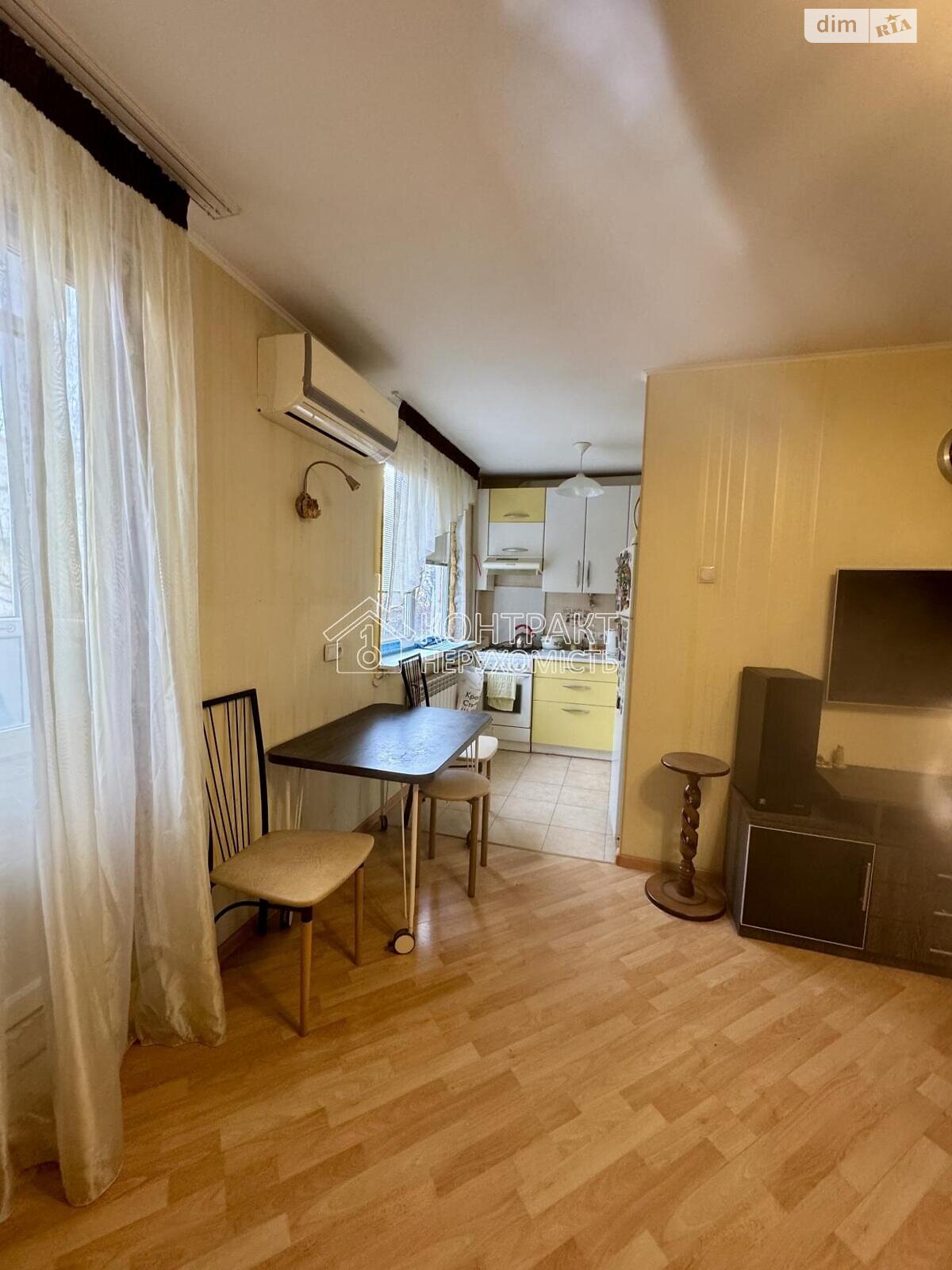 трехкомнатная квартира в Харькове, район Павлово Поле, на просп. Науки в аренду на долгий срок помесячно фото 1 трехкомнатная квартира в Харькове, район Павлово Поле, на просп. Науки в аренду на долгий срок помесячно фото 1