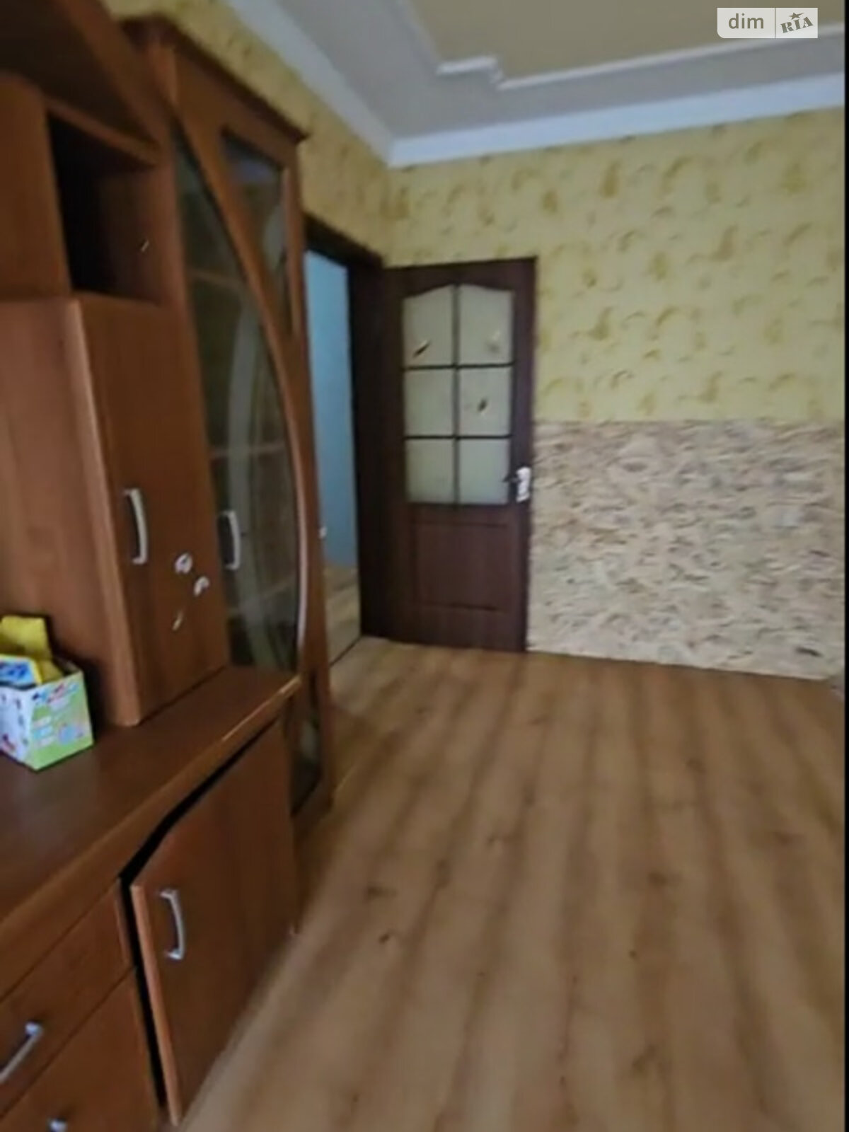трехкомнатная квартира в Харькове, на ул. Леся Сердюка 22 в аренду на долгий срок помесячно фото 1 трехкомнатная квартира в Харькове, на ул. Леся Сердюка 22 в аренду на долгий срок помесячно фото 1
