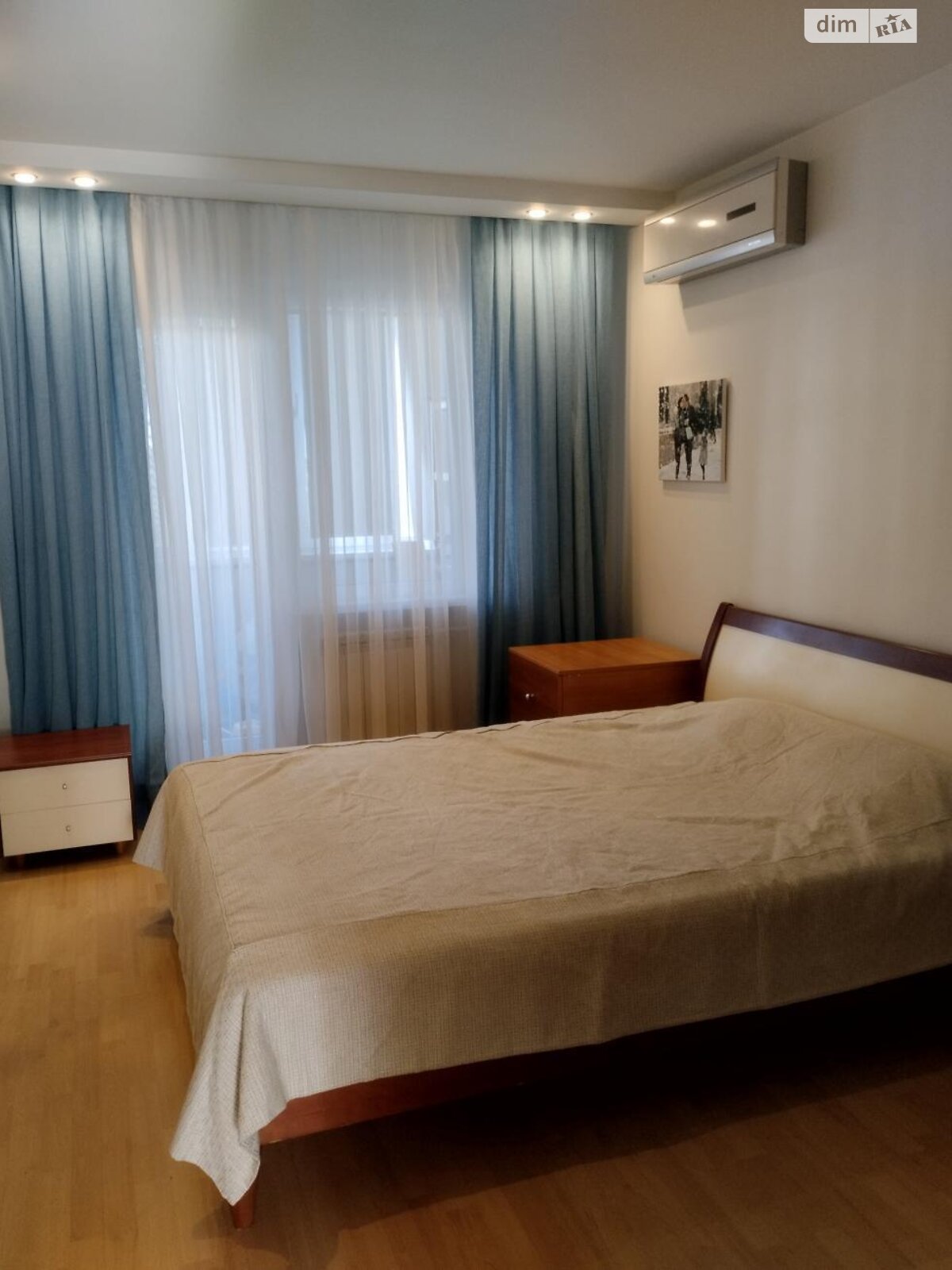 трикімнатна квартира в Харкові, район Левада, на просп. Аерокосмічний 80 в довготривалу оренду помісячно фото 1 трикімнатна квартира в Харкові, район Левада, на просп. Аерокосмічний 80 в довготривалу оренду помісячно фото 1