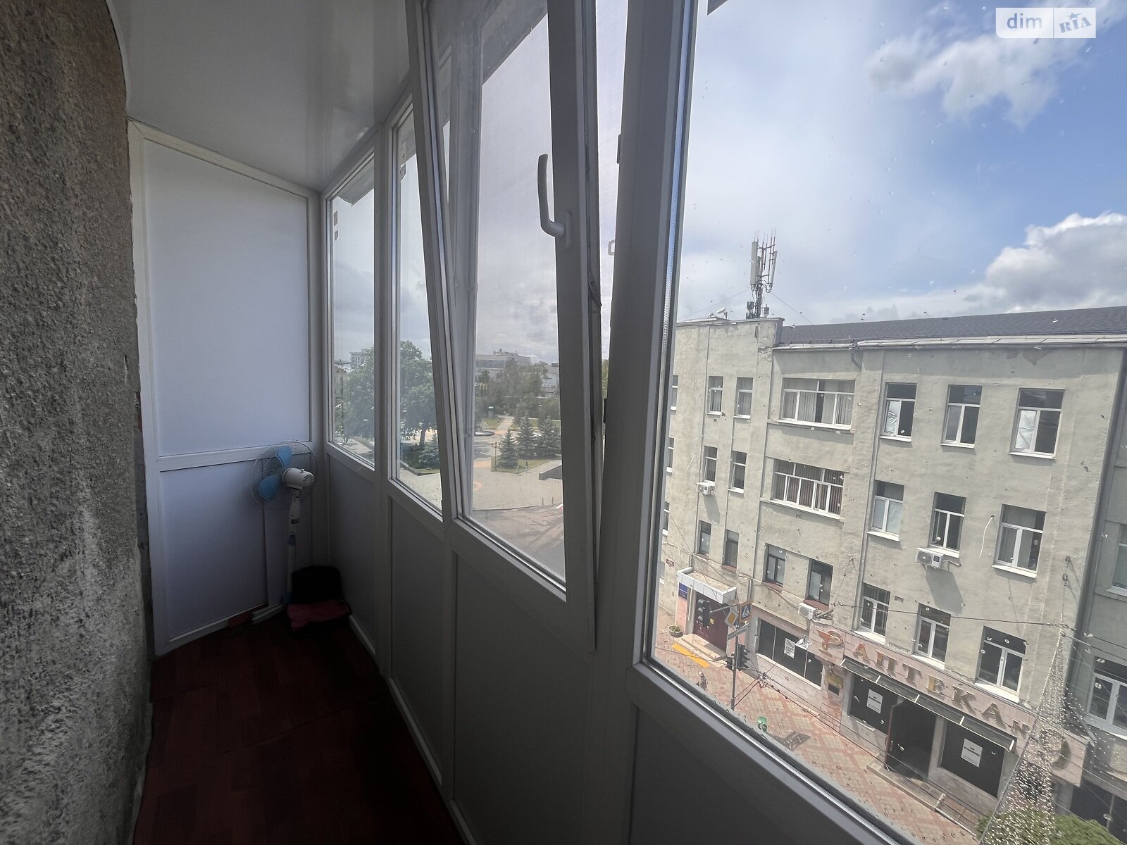 двухкомнатная квартира в Харькове, район Нагорный (Киевский), на ул. Дарвина 1 в аренду на долгий срок помесячно фото 1 двухкомнатная квартира в Харькове, район Нагорный (Киевский), на ул. Дарвина 1 в аренду на долгий срок помесячно фото 1