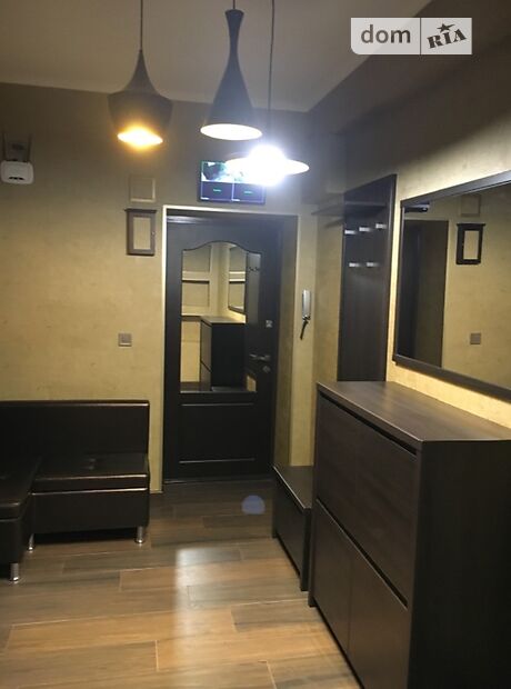 двухкомнатная квартира с мебелью в Харькове, район Нагорный (Шевченковский), на просп. Науки 11 в аренду на долгий срок помесячно фото 1 двухкомнатная квартира с мебелью в Харькове, район Нагорный (Шевченковский), на просп. Науки 11 в аренду на долгий срок помесячно фото 1