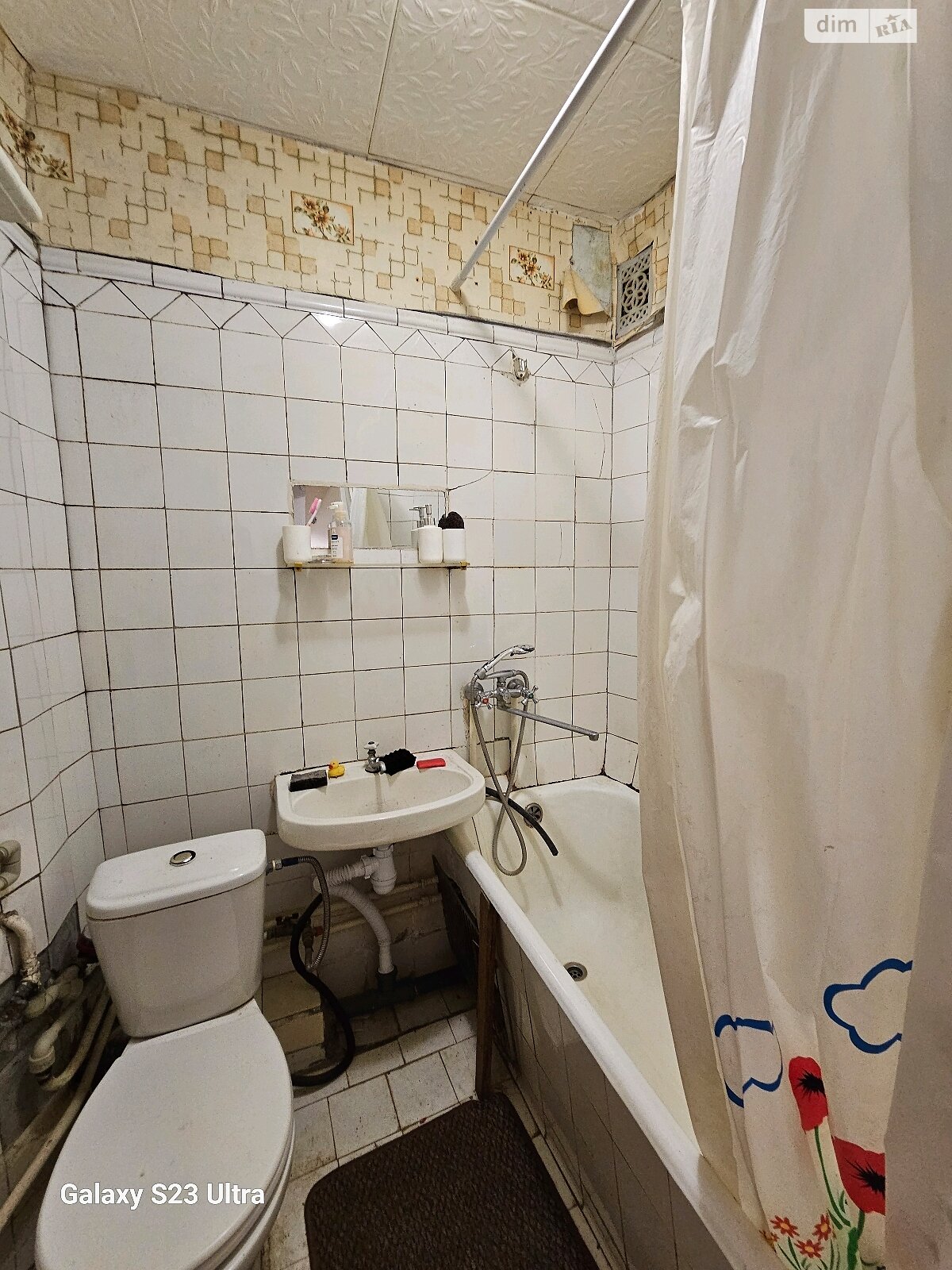 однокомнатная квартира в Харькове, на ул. Нескореных 29Б в аренду на долгий срок помесячно фото 1 однокомнатная квартира в Харькове, на ул. Нескореных 29Б в аренду на долгий срок помесячно фото 1