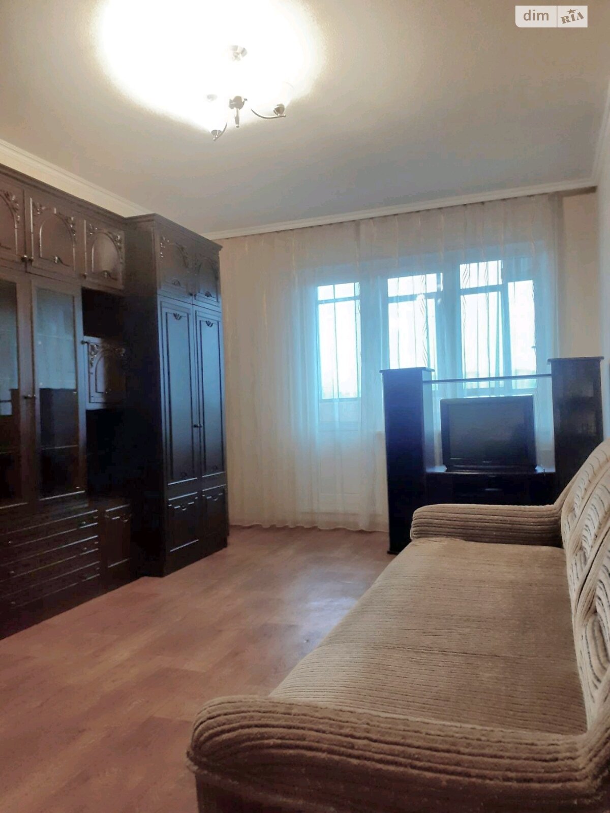 однокімнатна квартира в Харкові, на вул. Нескорених 12Г в довготривалу оренду помісячно фото 1 однокімнатна квартира в Харкові, на вул. Нескорених 12Г в довготривалу оренду помісячно фото 1