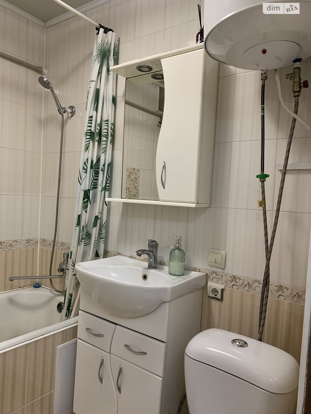 однокомнатная квартира с ремонтом в Харькове, район undefined, на просп. Байрона 187 в аренду на долгий срок помесячно фото 1