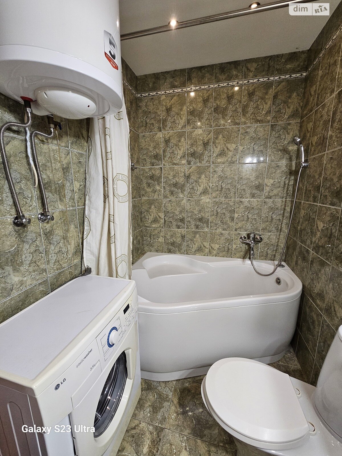 двухкомнатная квартира в Харькове, район Новые Дома, на бул. Жасминовый 2 в аренду на долгий срок помесячно фото 1