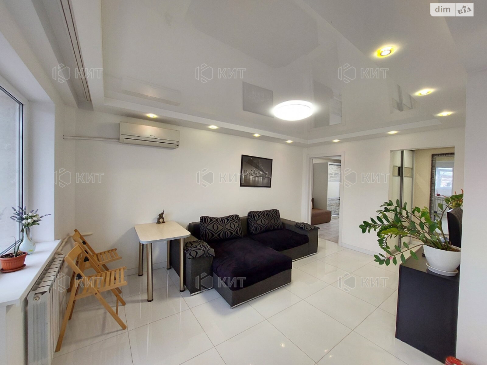 трехкомнатная квартира в Харькове, район Новые Дома, на ул. Мельникова Василия 8 в аренду на долгий срок помесячно фото 1