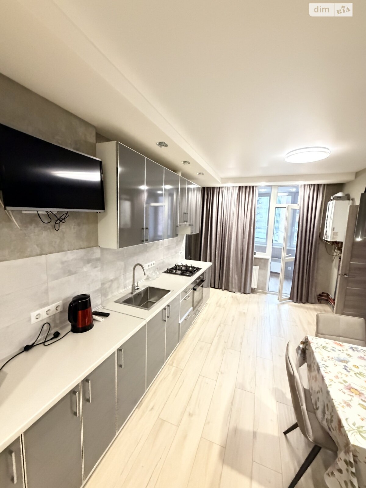 двухкомнатная квартира в Харькове, район Основянский, на майд. Героев Небесной Сотни 14/1 в аренду на долгий срок помесячно фото 1