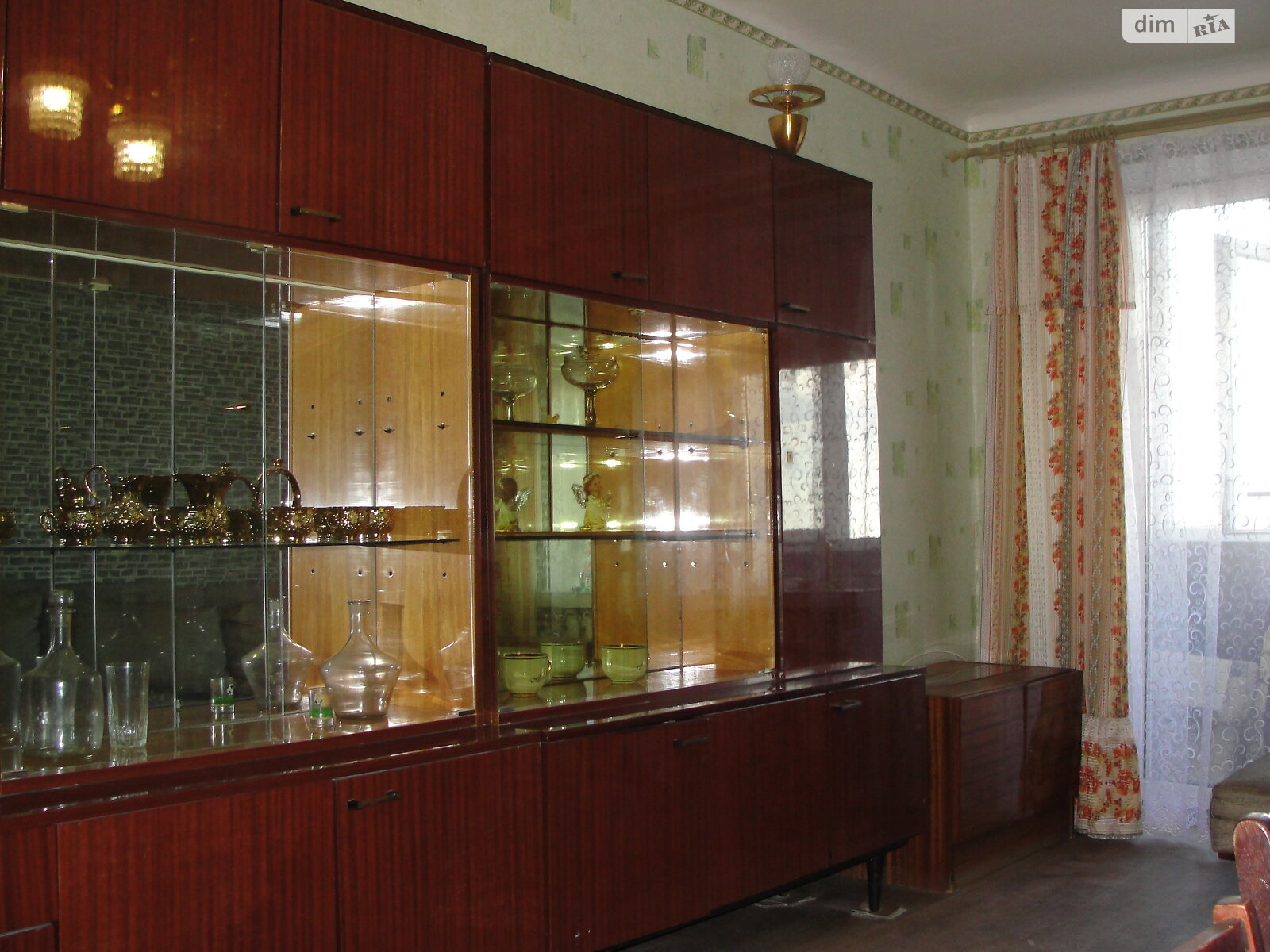 двухкомнатная квартира с мебелью в Харькове, район Основянский, на ул. Каденюка 6 в аренду на долгий срок помесячно фото 1