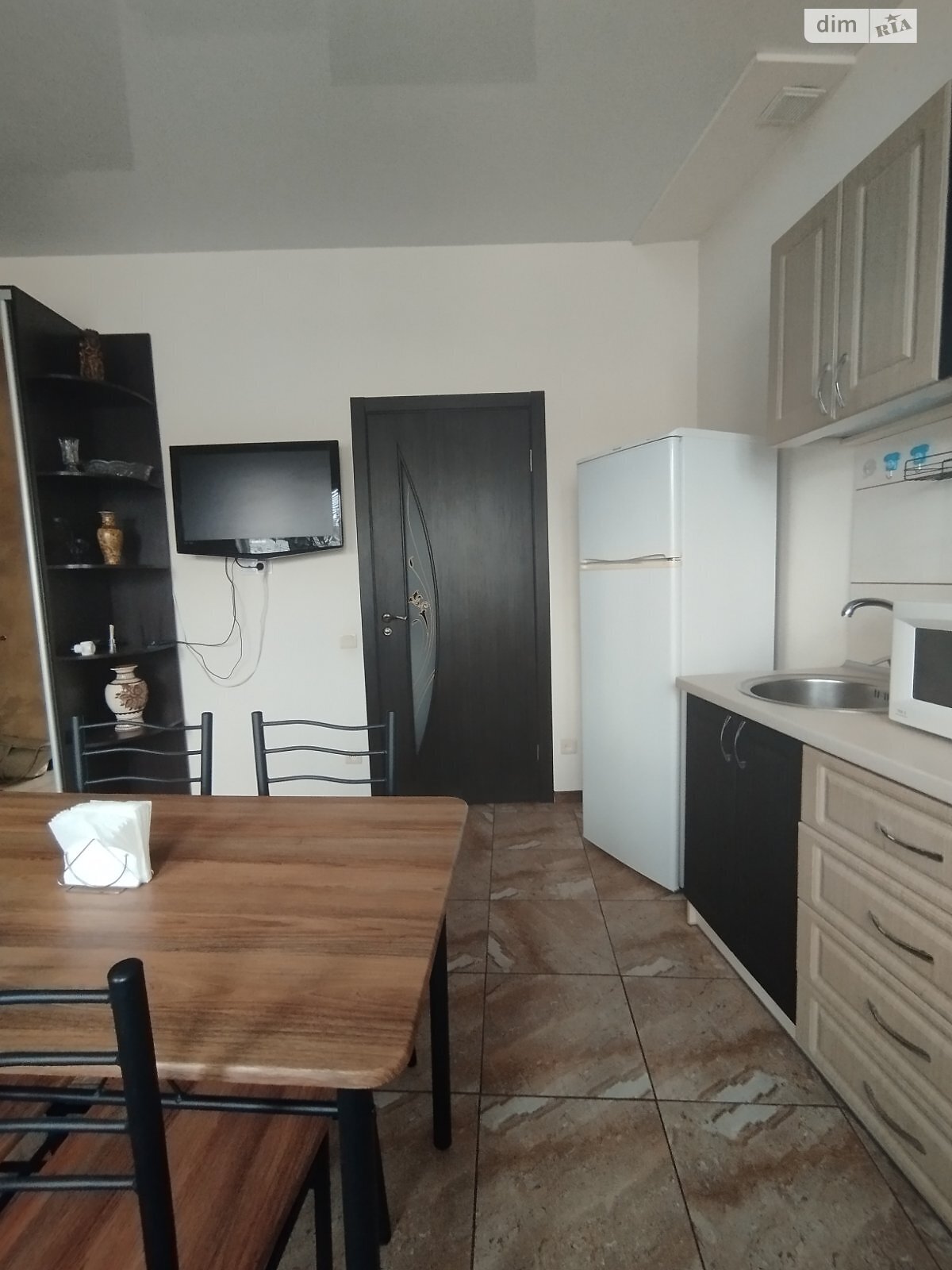 двухкомнатная квартира в Харькове, район Панасовка, на пер. Чеботарский 2 в аренду на долгий срок помесячно фото 1 двухкомнатная квартира в Харькове, район Панасовка, на пер. Чеботарский 2 в аренду на долгий срок помесячно фото 1