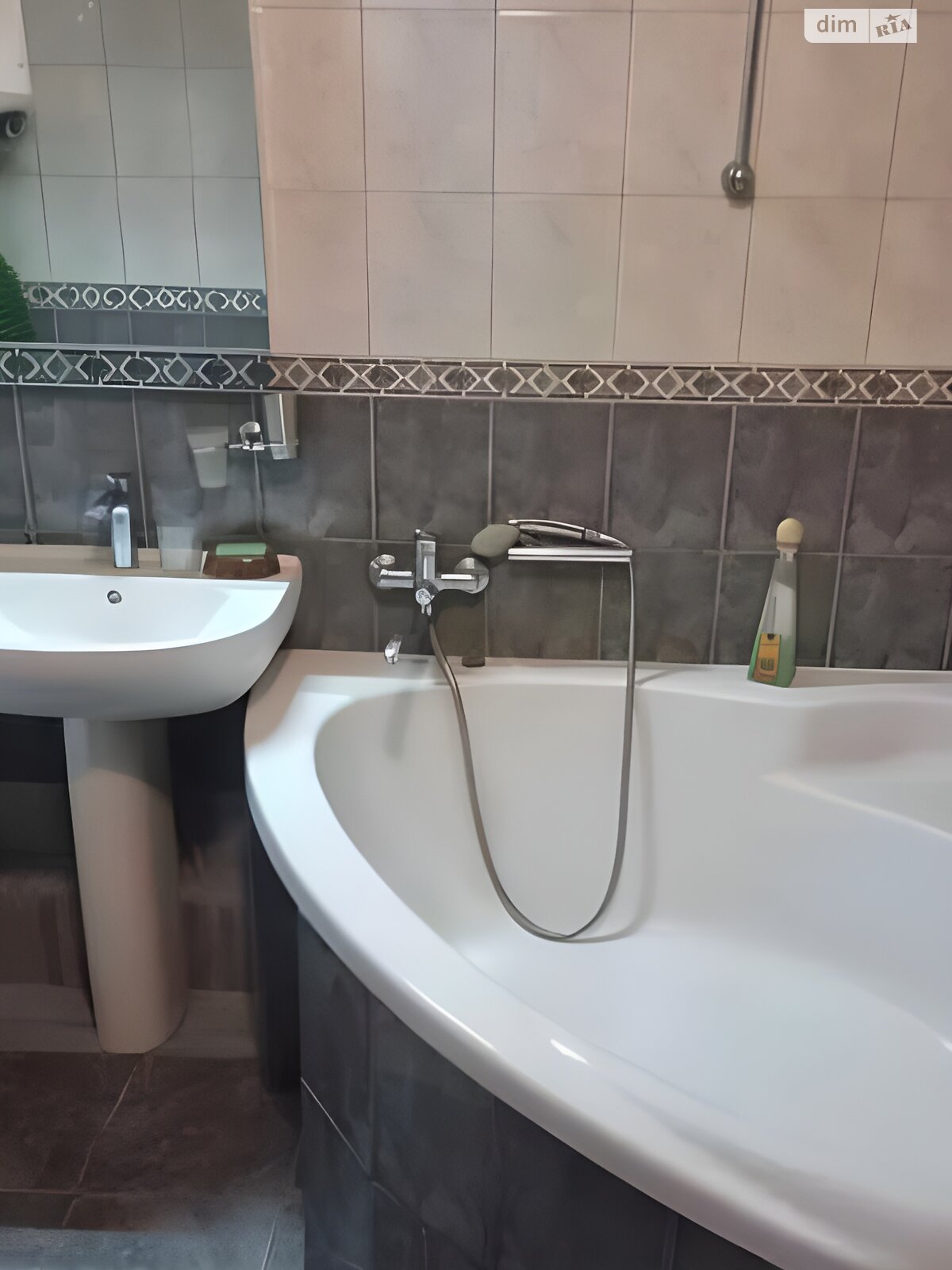двухкомнатная квартира в Харькове, район Павловка, на ул. Клочковская 101В в аренду на долгий срок помесячно фото 1 двухкомнатная квартира в Харькове, район Павловка, на ул. Клочковская 101В в аренду на долгий срок помесячно фото 1