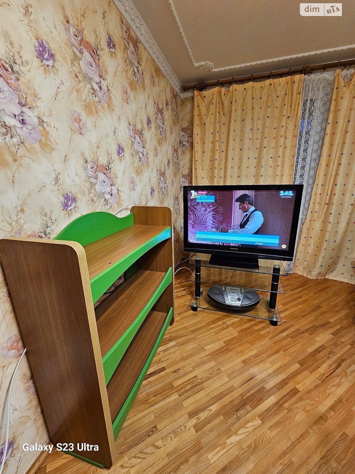 четырехкомнатная квартира в Харькове, на просп. Победы 72Б в аренду на долгий срок помесячно фото 1 четырехкомнатная квартира в Харькове, на просп. Победы 72Б в аренду на долгий срок помесячно фото 1