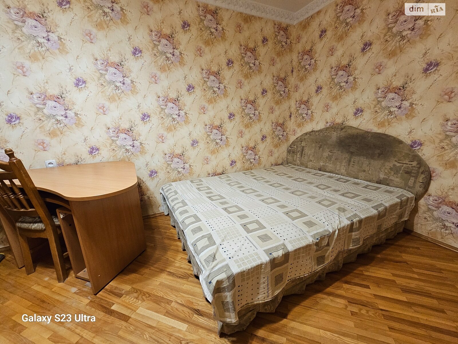 четырехкомнатная квартира в Харькове, на просп. Победы 72Б в аренду на долгий срок помесячно фото 1 четырехкомнатная квартира в Харькове, на просп. Победы 72Б в аренду на долгий срок помесячно фото 1